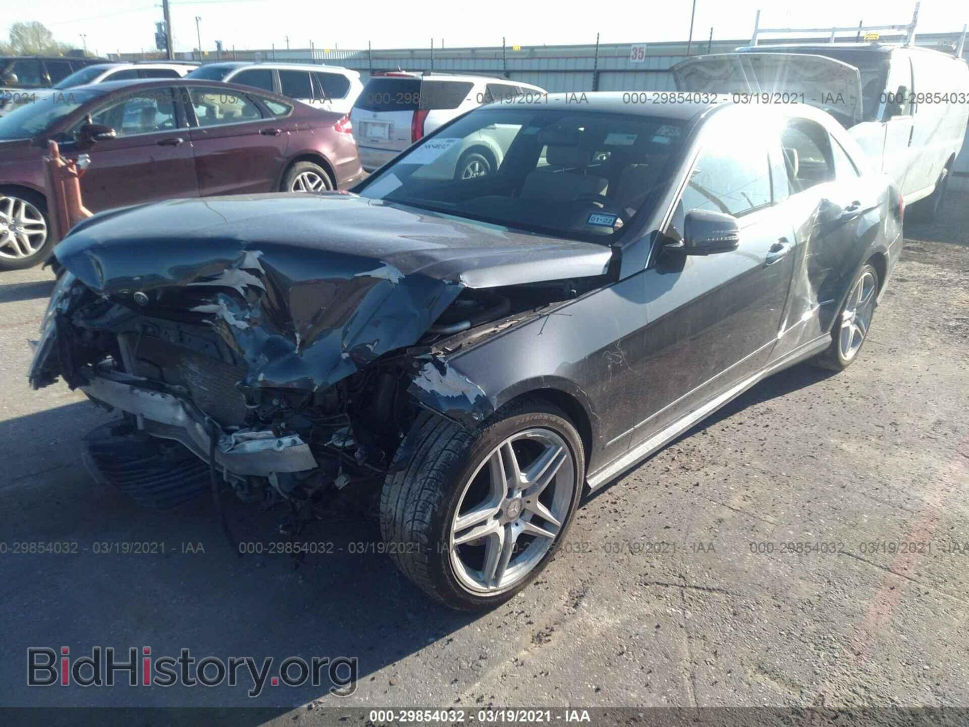 2013 MERCEDES-BENZ E-CLASS - VIN: WDDHF8JB8DA708308 - Фото 2