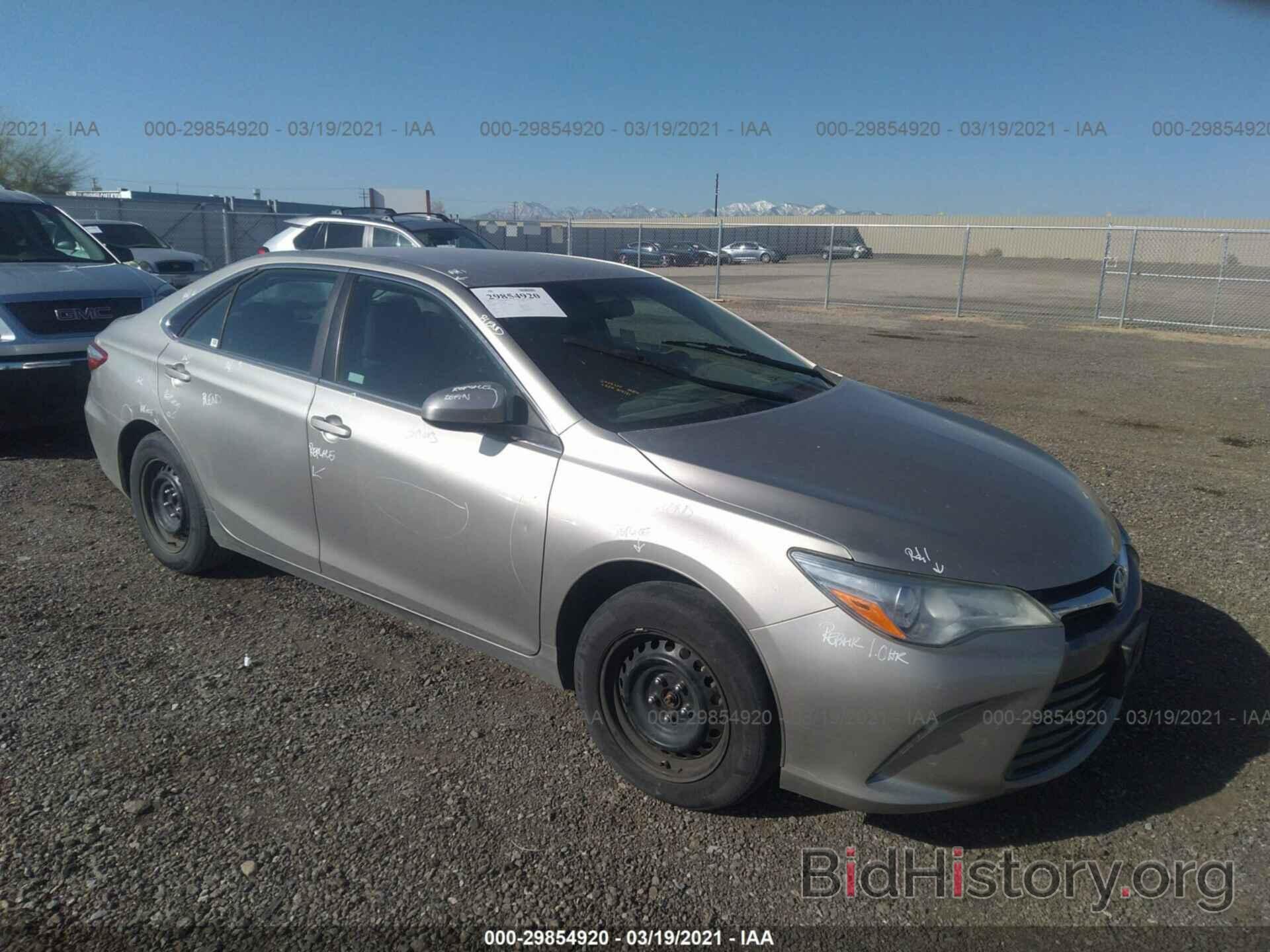 Photo 4T4BF1FK3GR570875 - TOYOTA CAMRY 2016