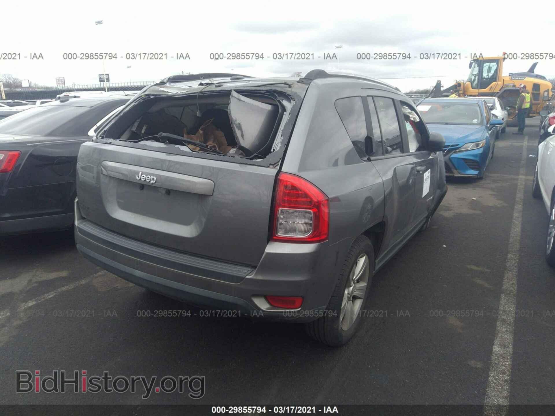 2011 JEEP COMPASS - VIN: 1J4NT1FA4BD195545 - Photo 4