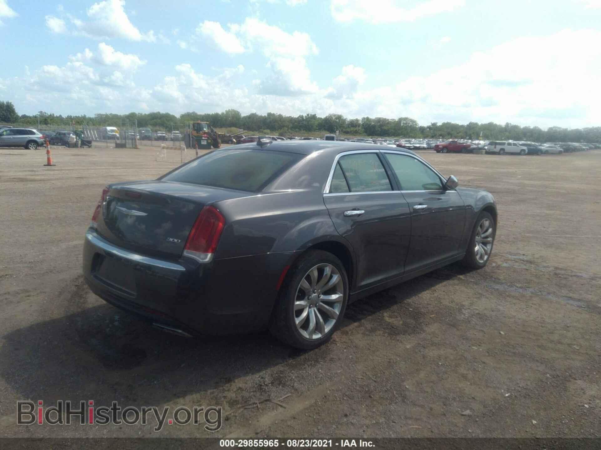 2018 CHRYSLER 300 - VIN: 2C3CCAEG2JH126989 - Фото 4