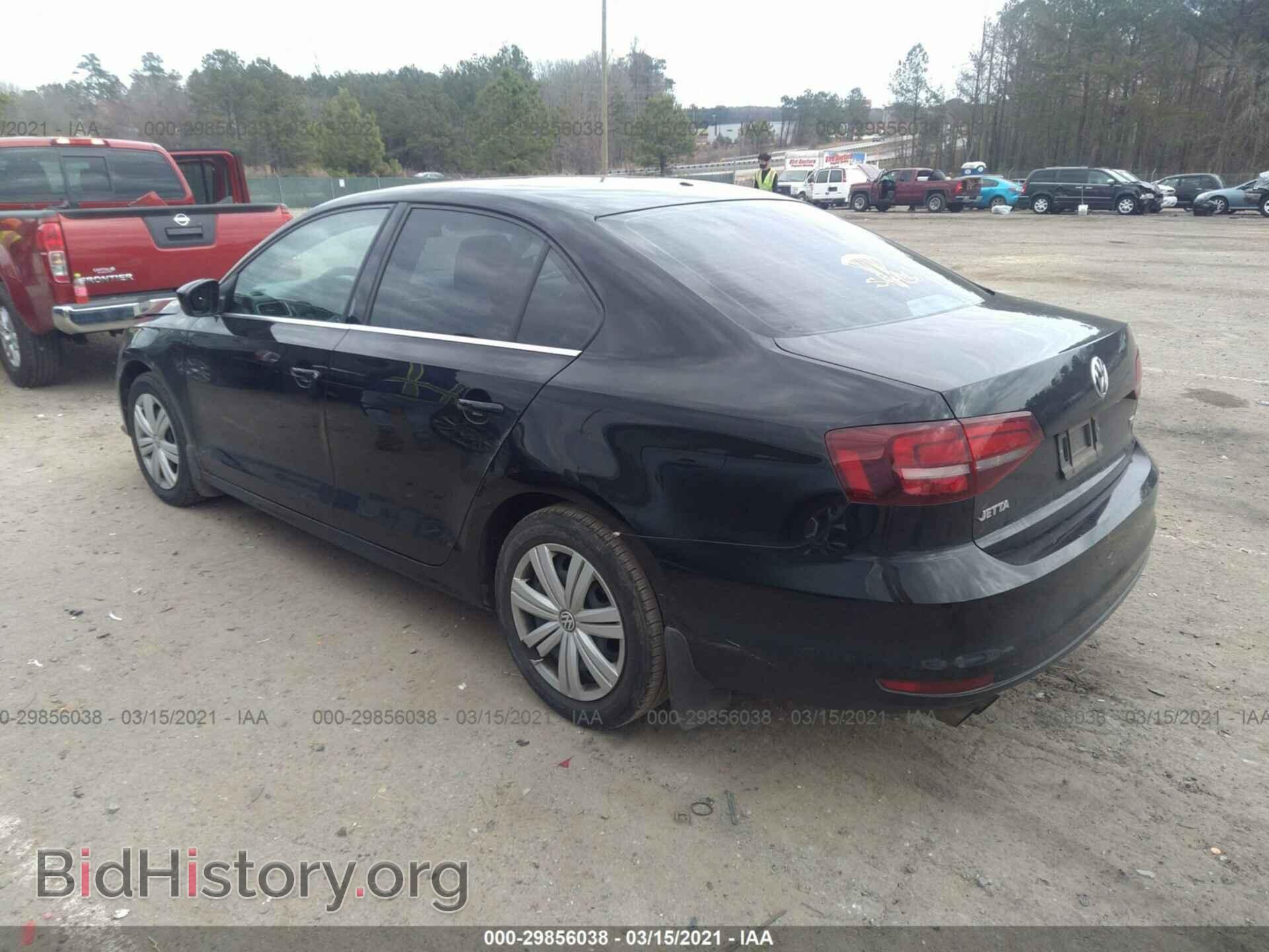 2017 VOLKSWAGEN JETTA - VIN: 3VW2B7AJ2HM292243 - Фото 3