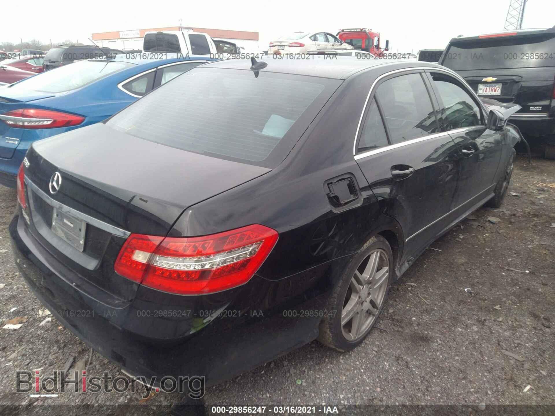 2010 MERCEDES-BENZ E-CLASS - VIN: WDDHF5GB3AA070535 - Фото 4