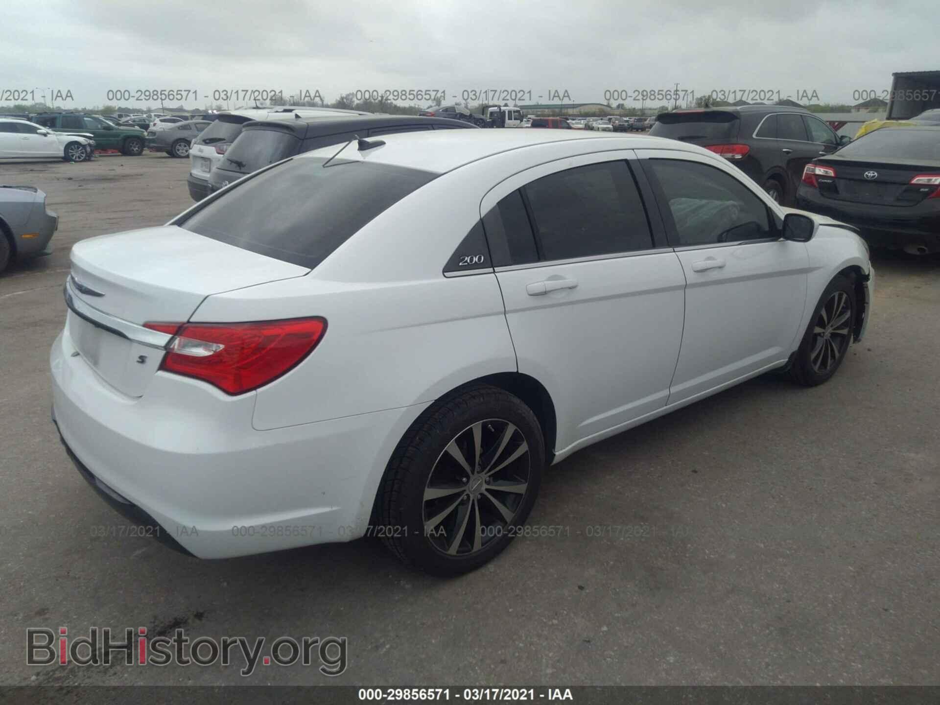 2013 CHRYSLER 200 - VIN: 1C3CCBBB5DN574914 - Фото 4