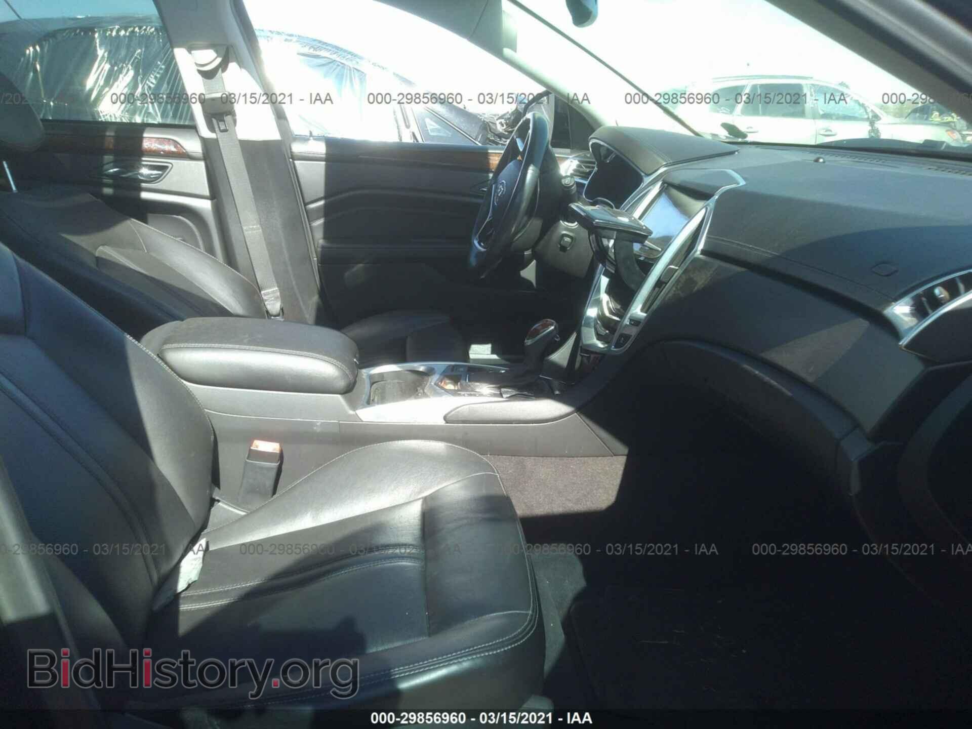 2014 CADILLAC SRX - VIN: 3GYFNDE38ES662425 - Фото 5