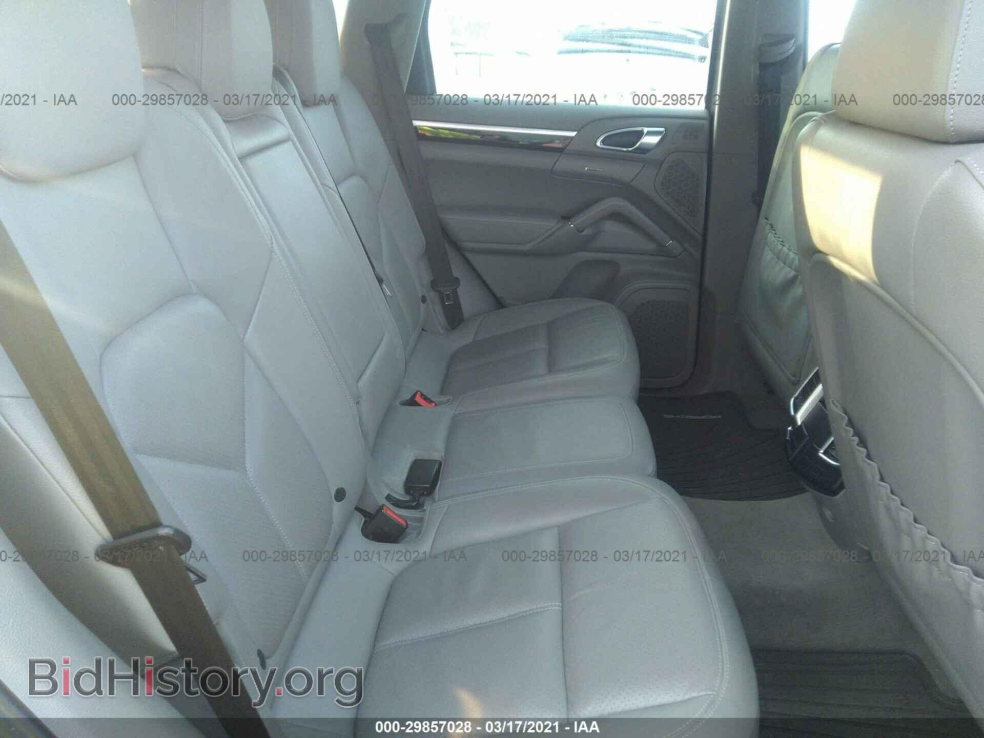 2011 PORSCHE CAYENNE - VIN: WP1AA2A27BLA02714 - Фото 8