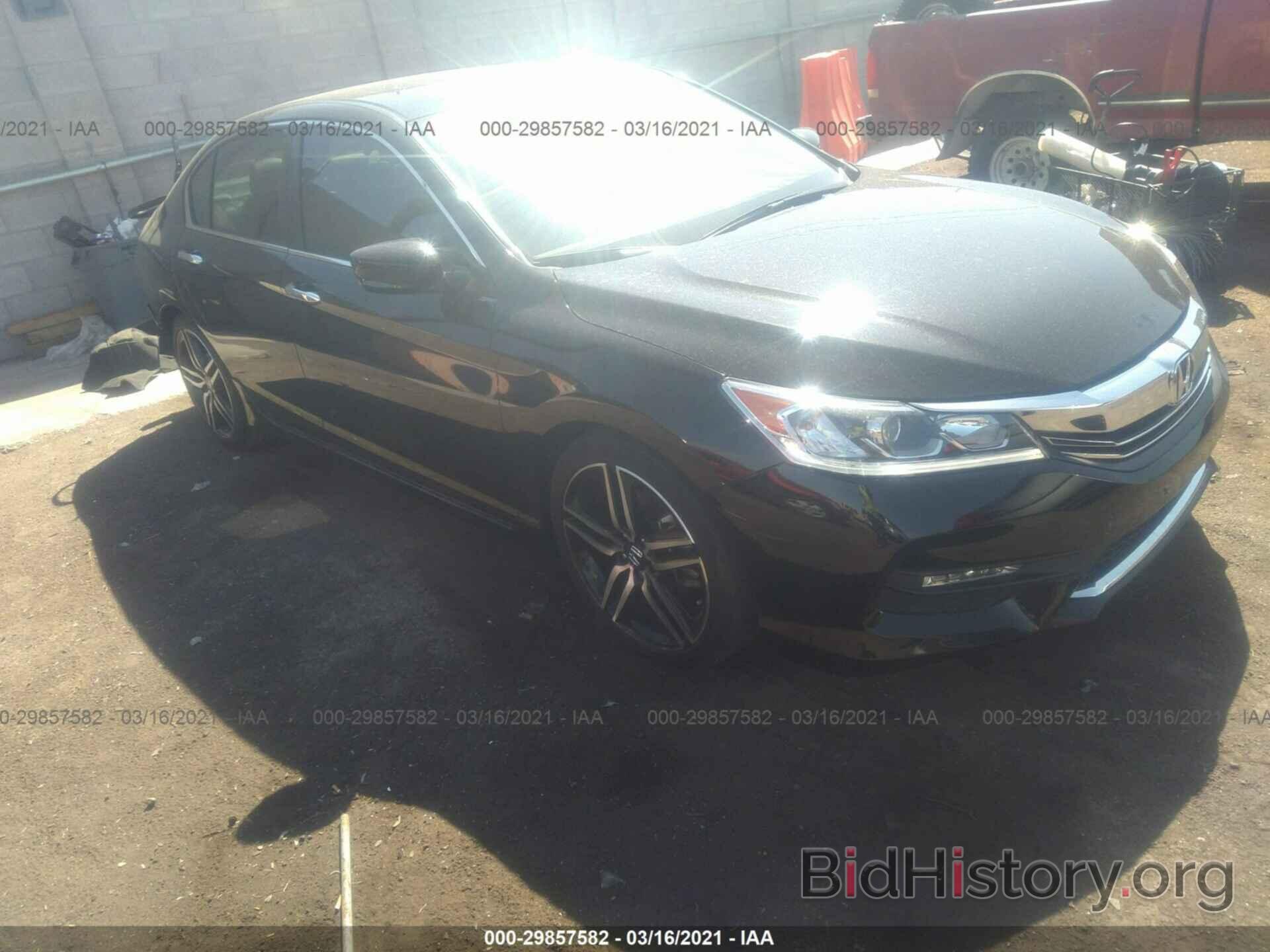 Photo 1HGCR2F55HA300867 - HONDA ACCORD SEDAN 2017