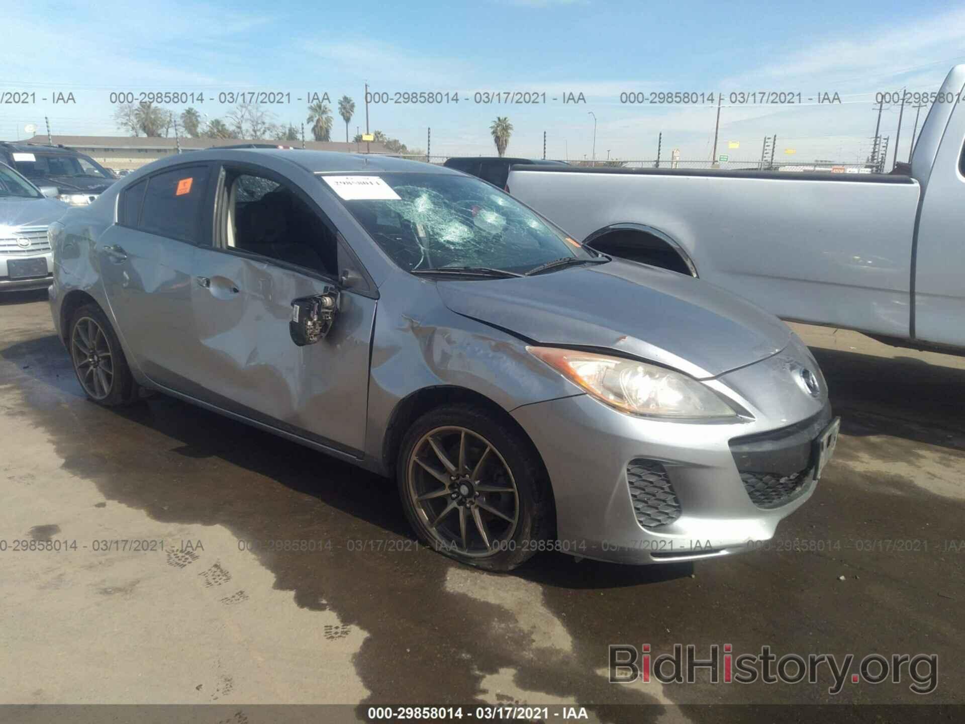 Photo JM1BL1UP6D1748460 - MAZDA MAZDA3 2013