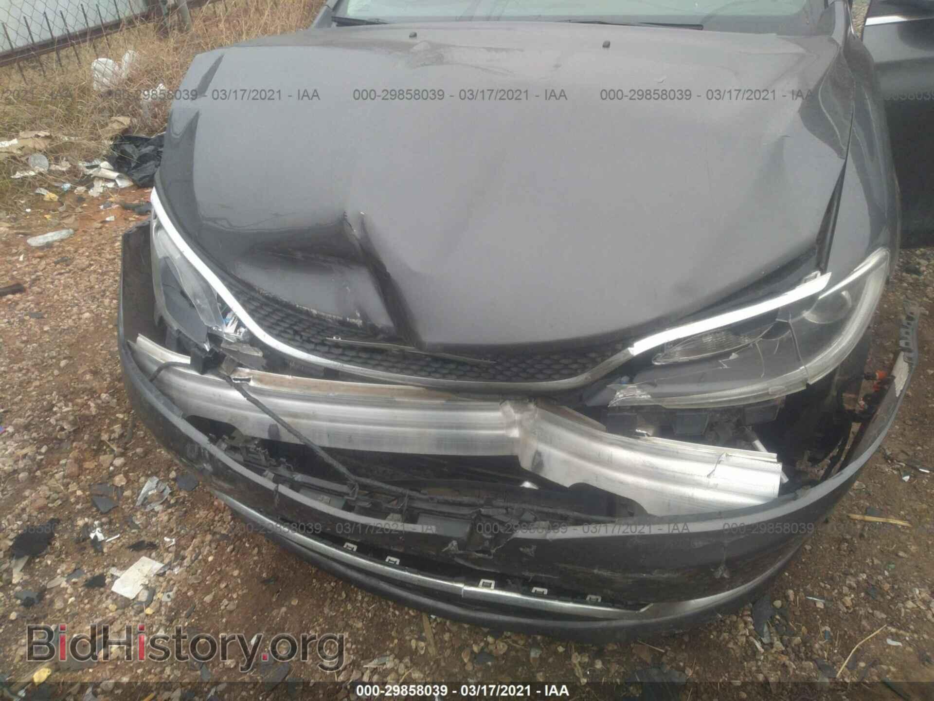 2015 CHRYSLER 200 - VIN: 1C3CCCAB2FN749601 - Фото 6