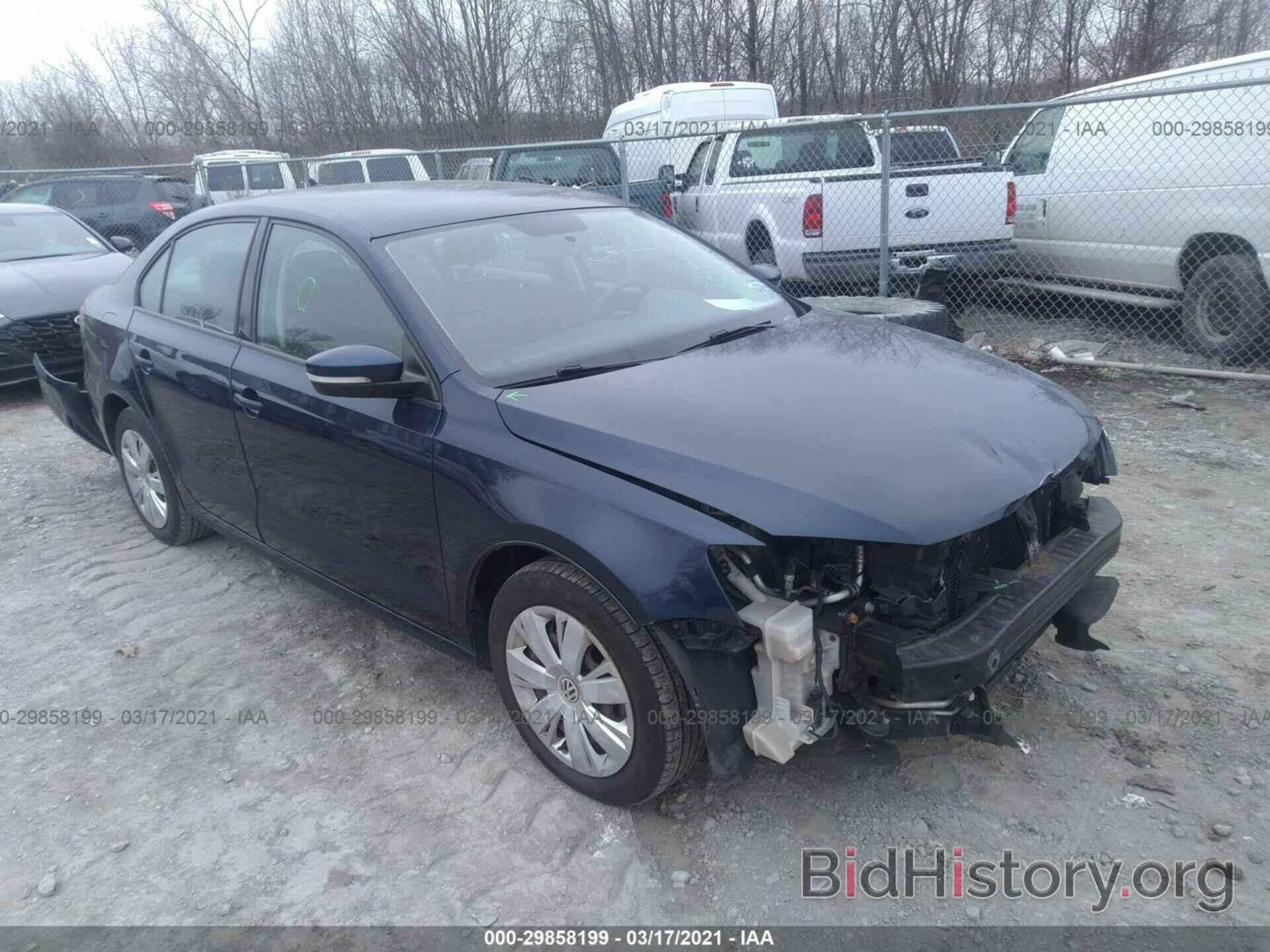 Photo 3VWD17AJ0EM371403 - VOLKSWAGEN JETTA SEDAN 2014