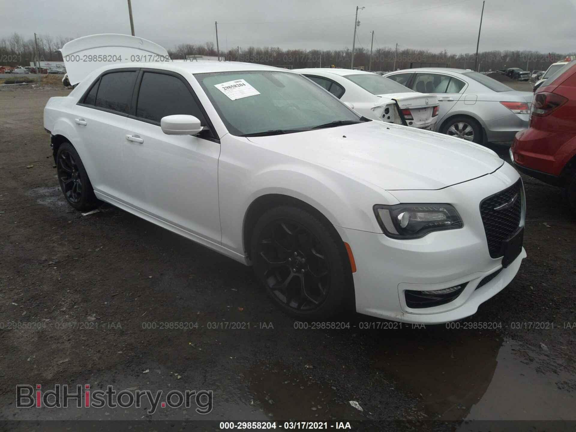Фотография 2C3CCABG2KH580519 - CHRYSLER 300 2019