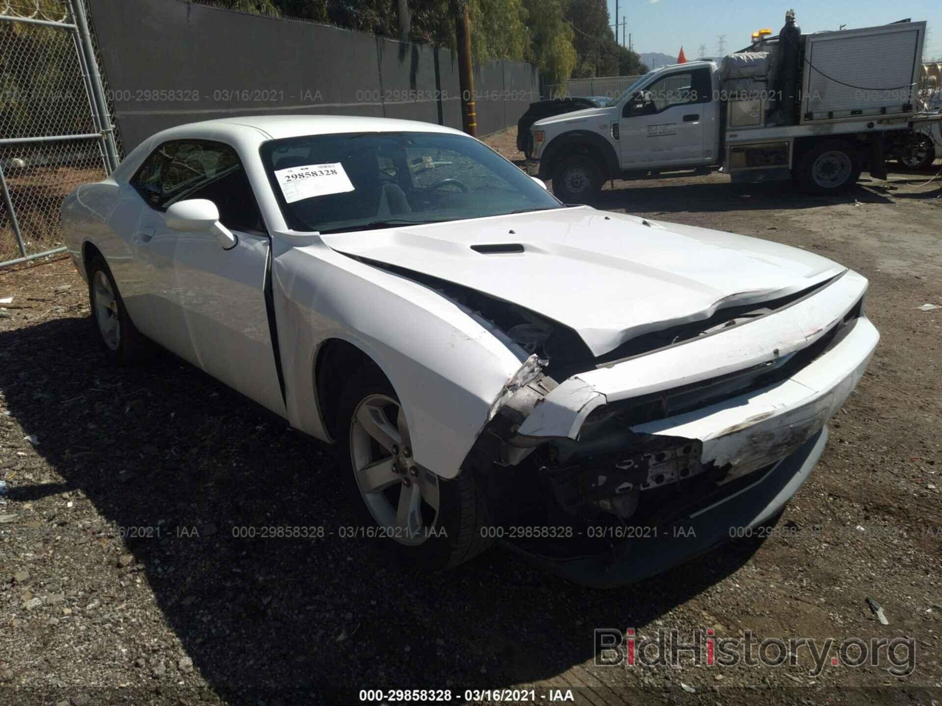 Photo 2C3CDYAG5EH307523 - DODGE CHALLENGER 2014