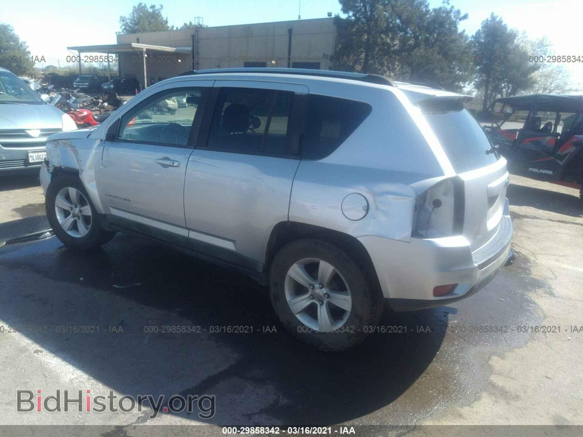 2011 JEEP COMPASS - VIN: 1J4NT1FB0BD235662 - Фото 3