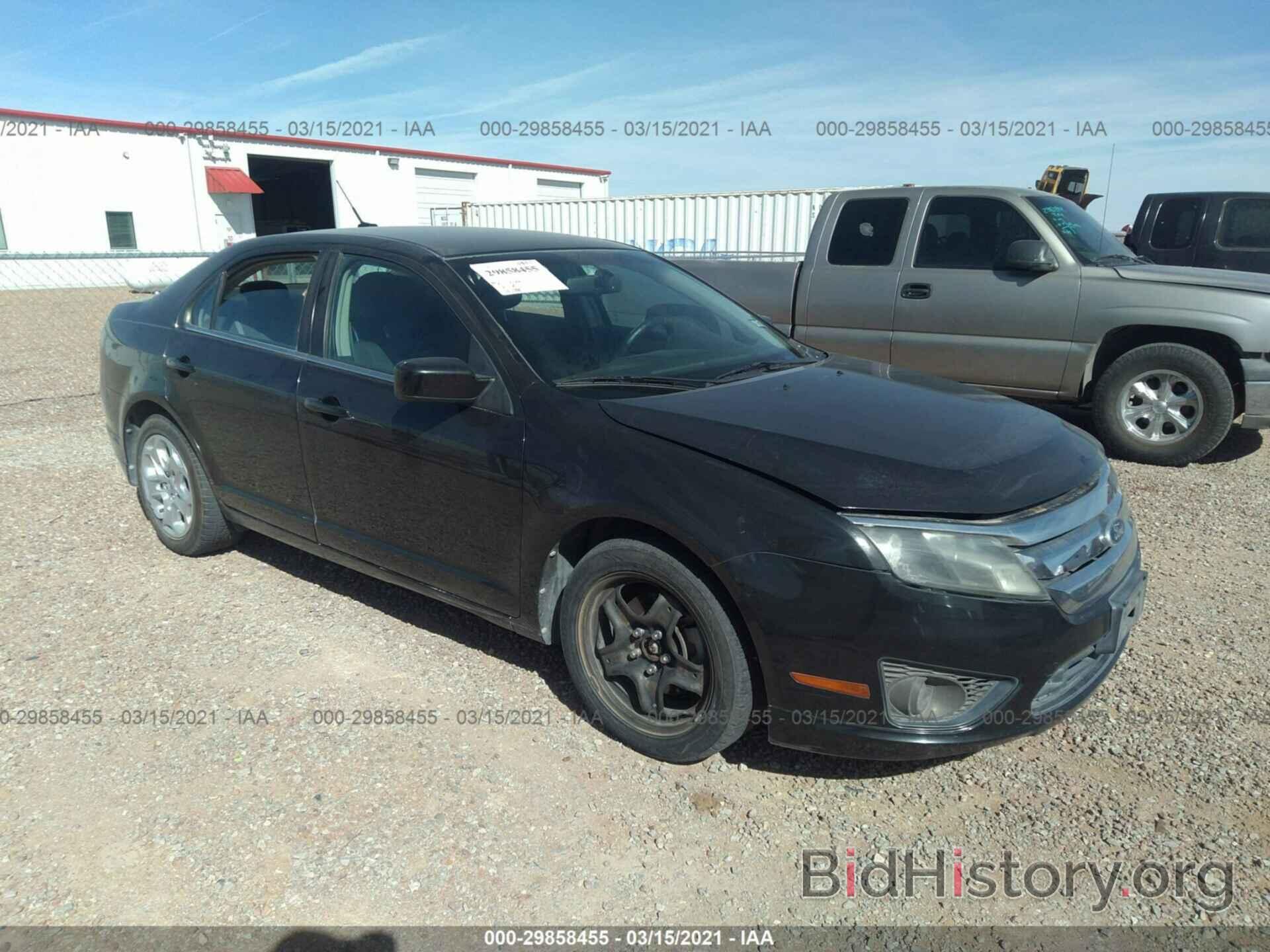 Photo 3FAHP0HA3AR271976 - FORD FUSION 2010