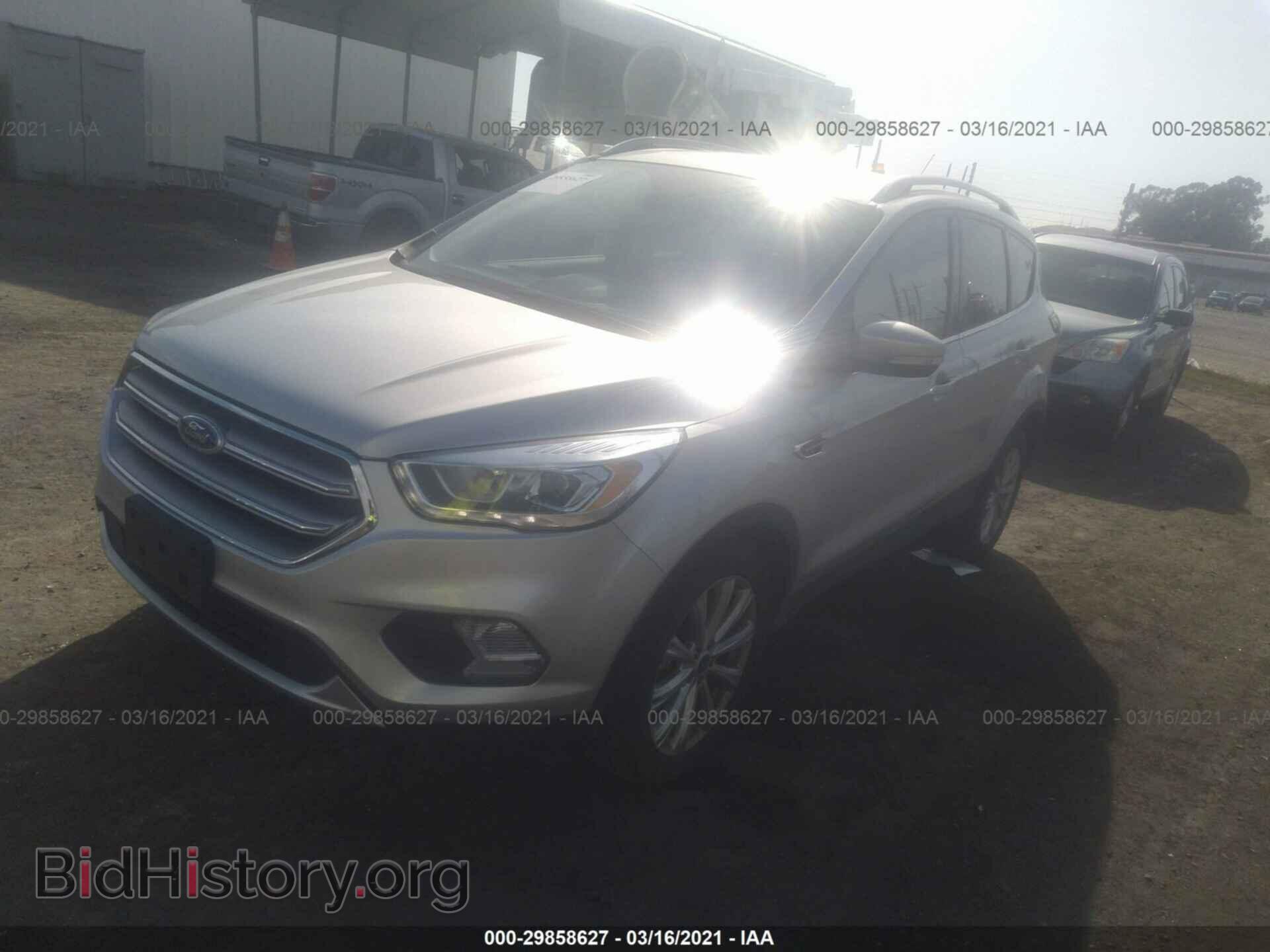 2017 FORD ESCAPE - VIN: 1FMCU9J93HUC02687 - Photo 2