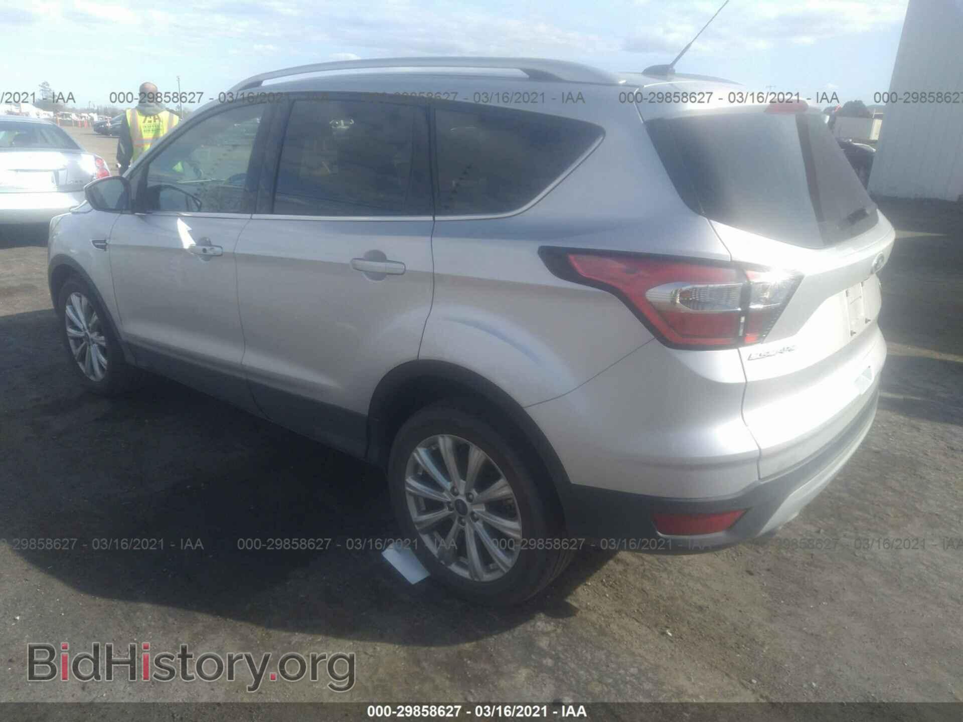 2017 FORD ESCAPE - VIN: 1FMCU9J93HUC02687 - Photo 3