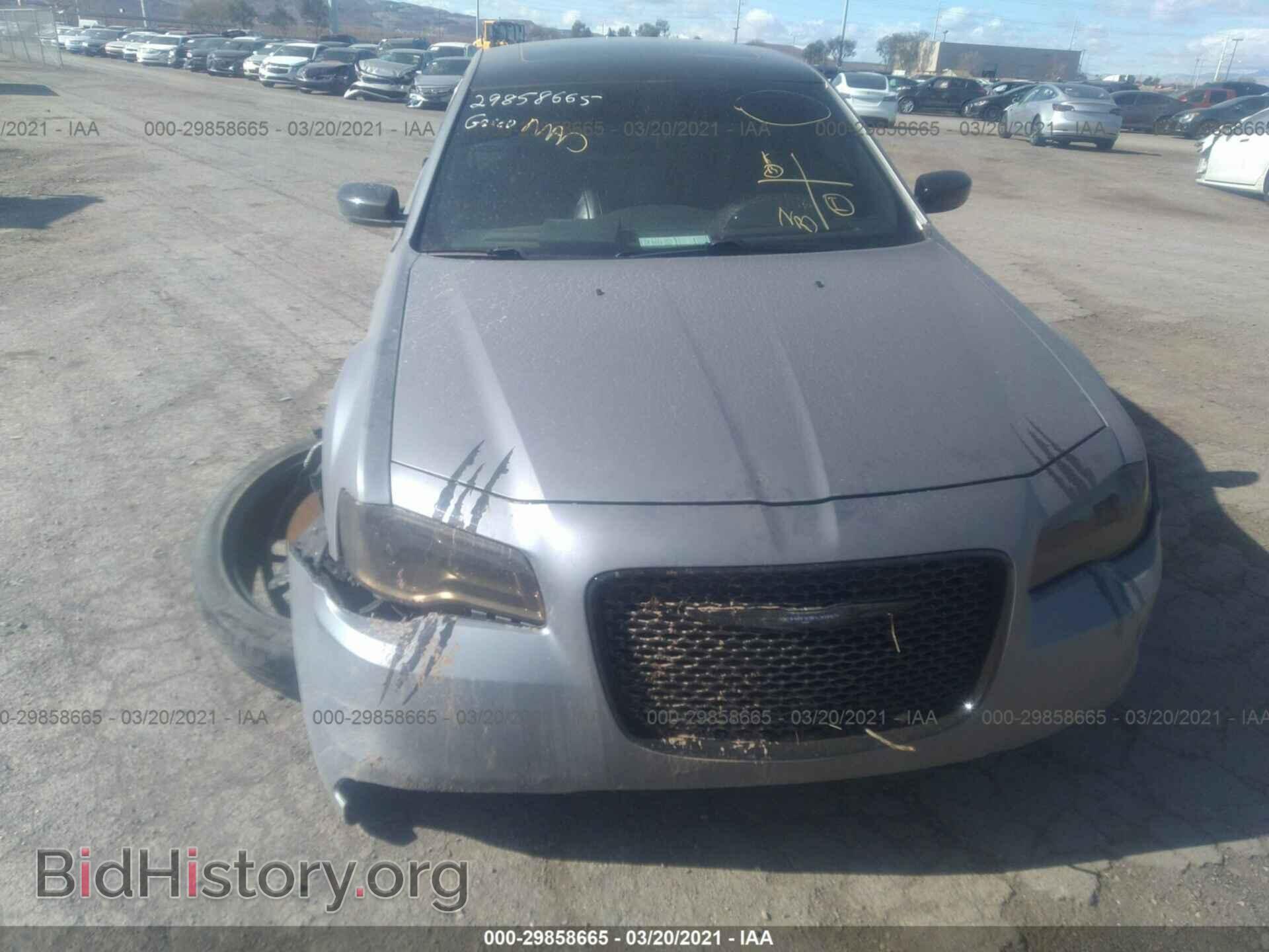 2016 CHRYSLER 300 - VIN: 2C3CCAEG6GH105636 - Фото 6