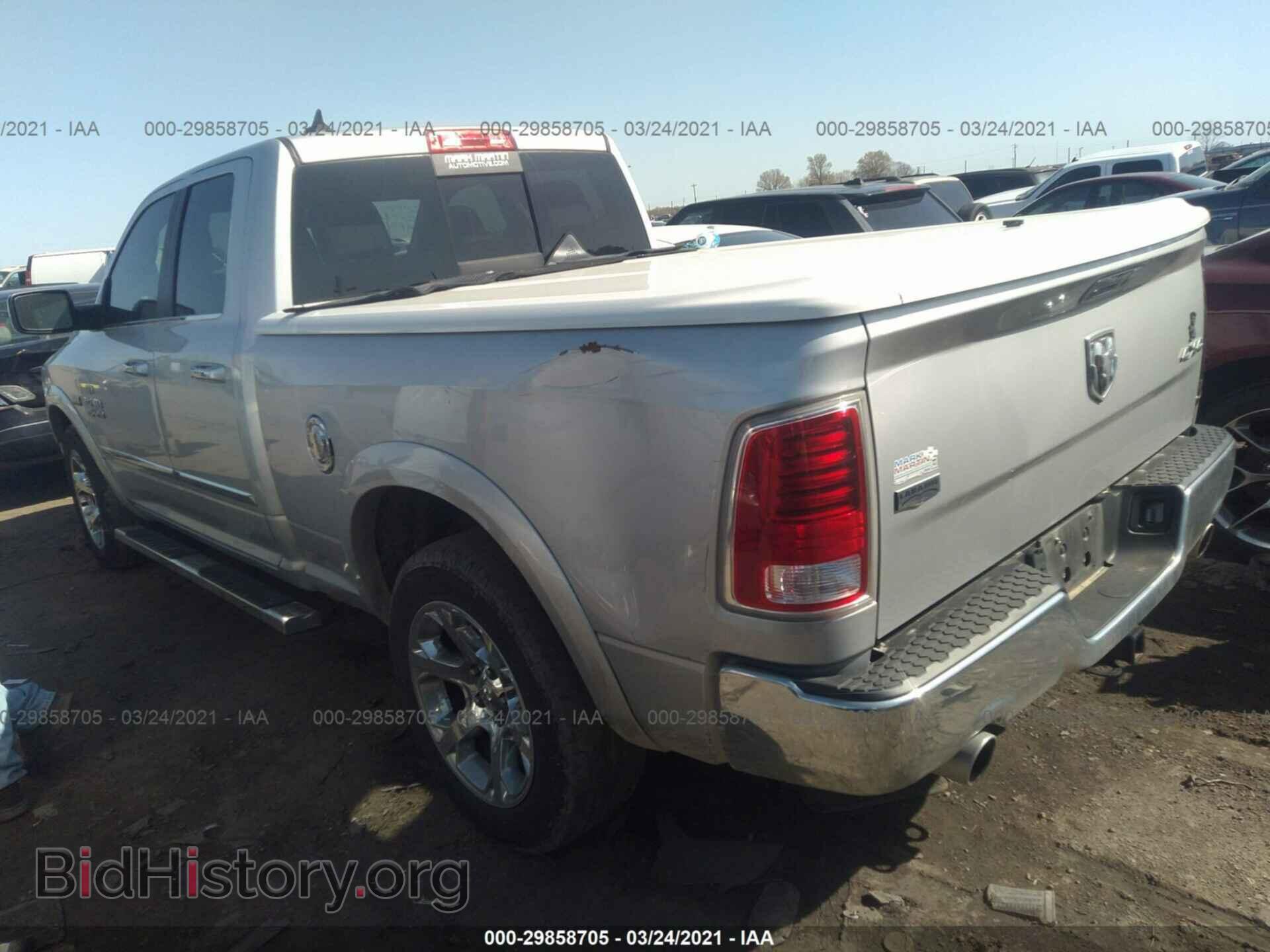 2017 RAM 1500 - VIN: 1C6RR7JT7HS515566 - Фото 3