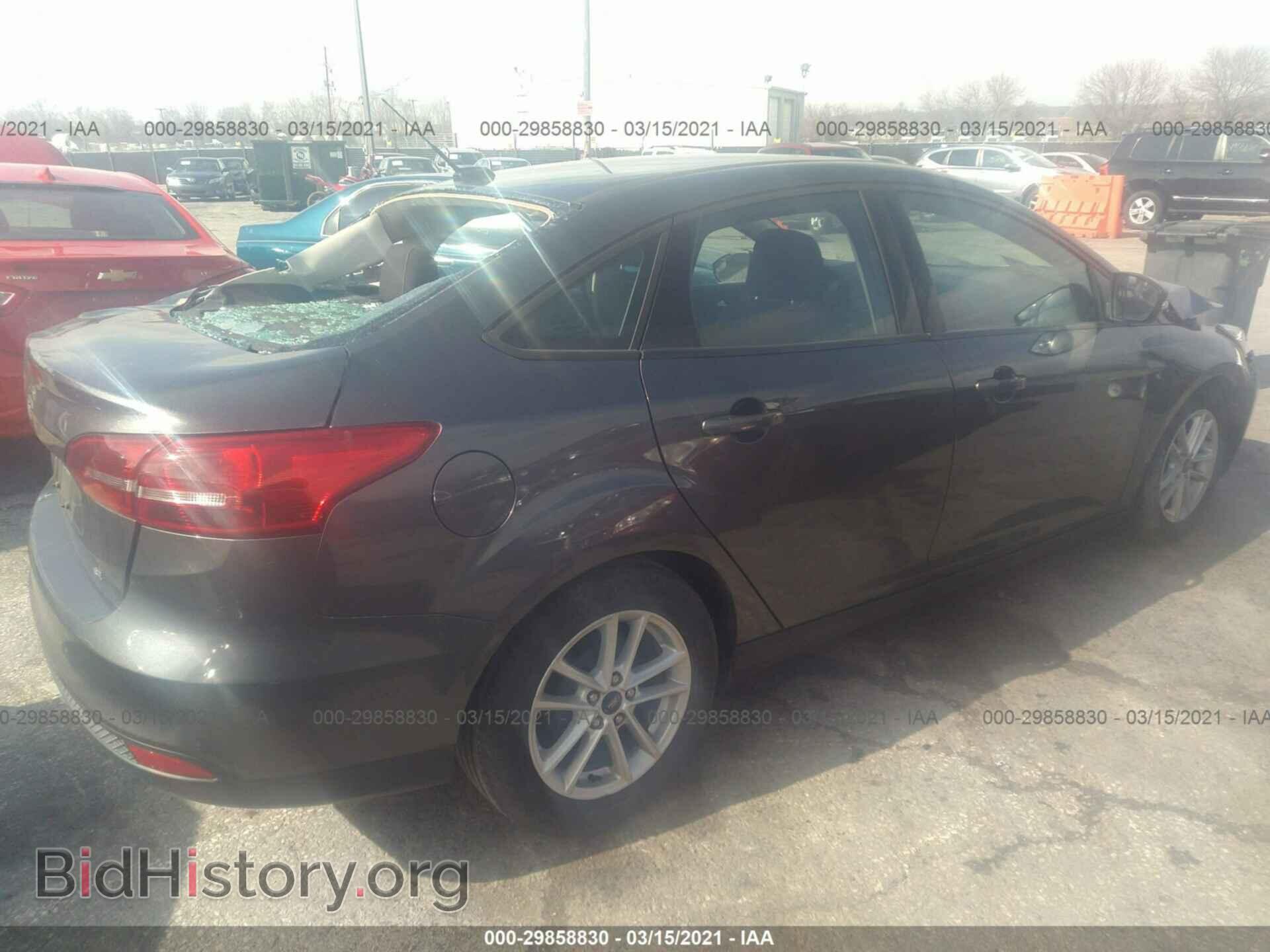 2017 FORD FOCUS - VIN: 1FADP3F23HL327855 - Фото 4