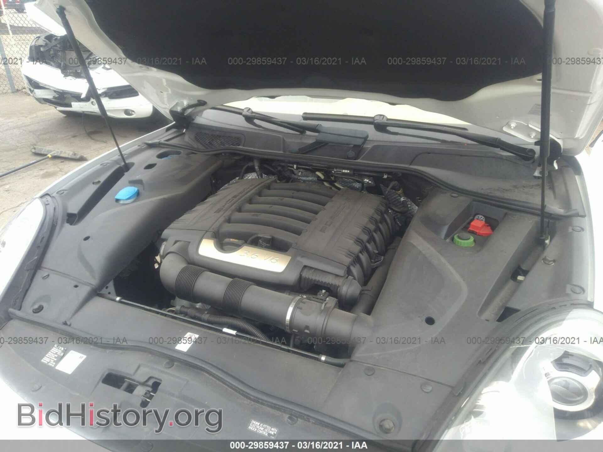 2016 PORSCHE CAYENNE - VIN: WP1AA2A28GLA11400 - Фото 10