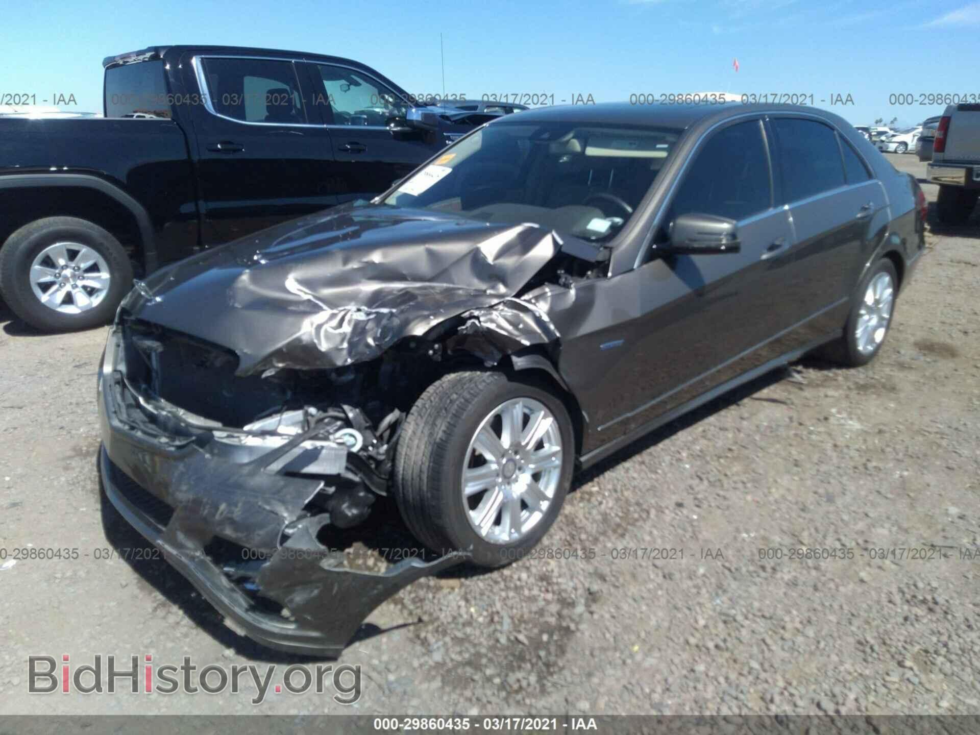 2012 MERCEDES-BENZ E-CLASS - VIN: WDDHF8JB3CA610530 - Photo 2