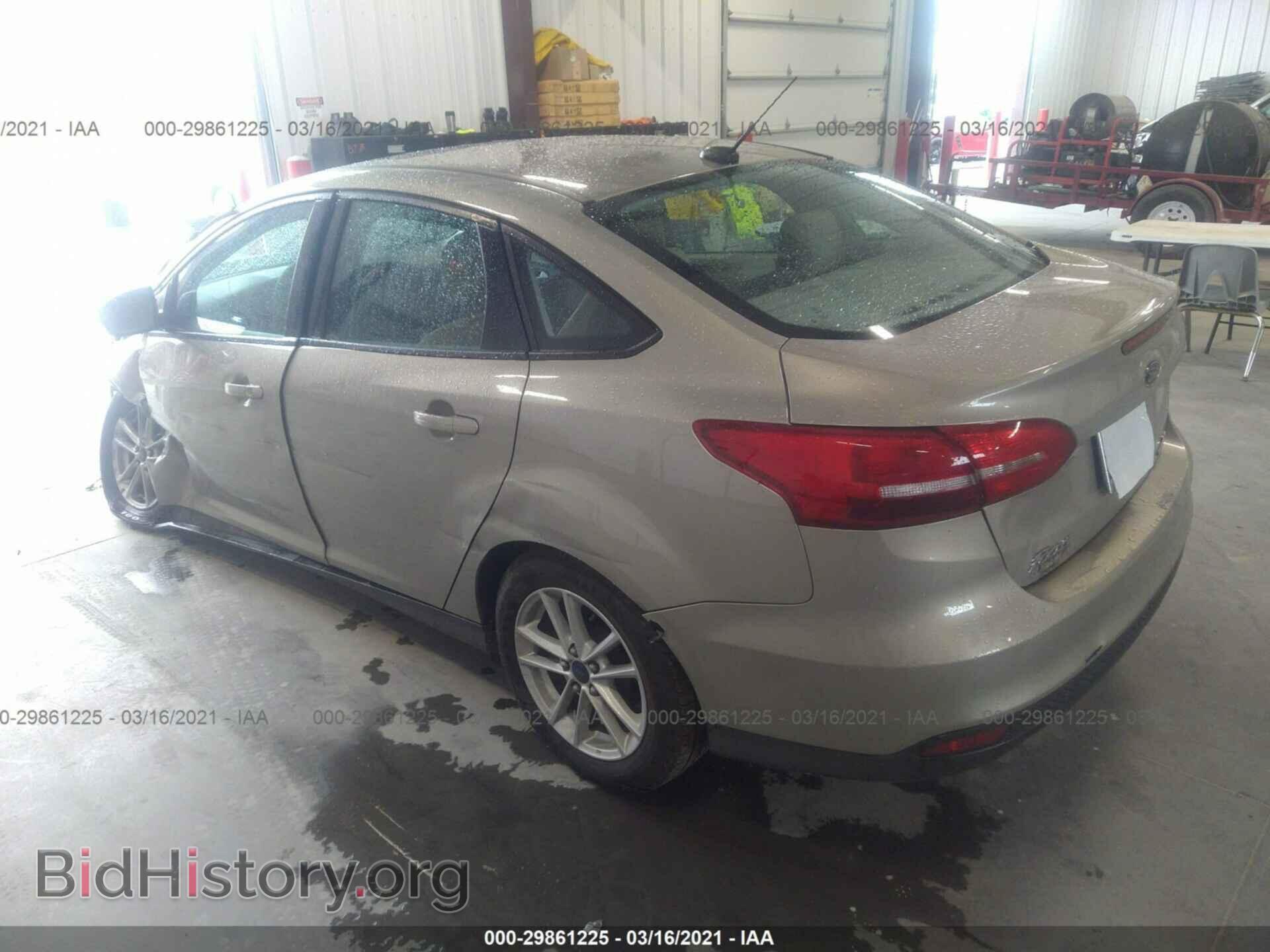 2016 FORD FOCUS - VIN: 1FADP3F23GL213417 - Фото 3