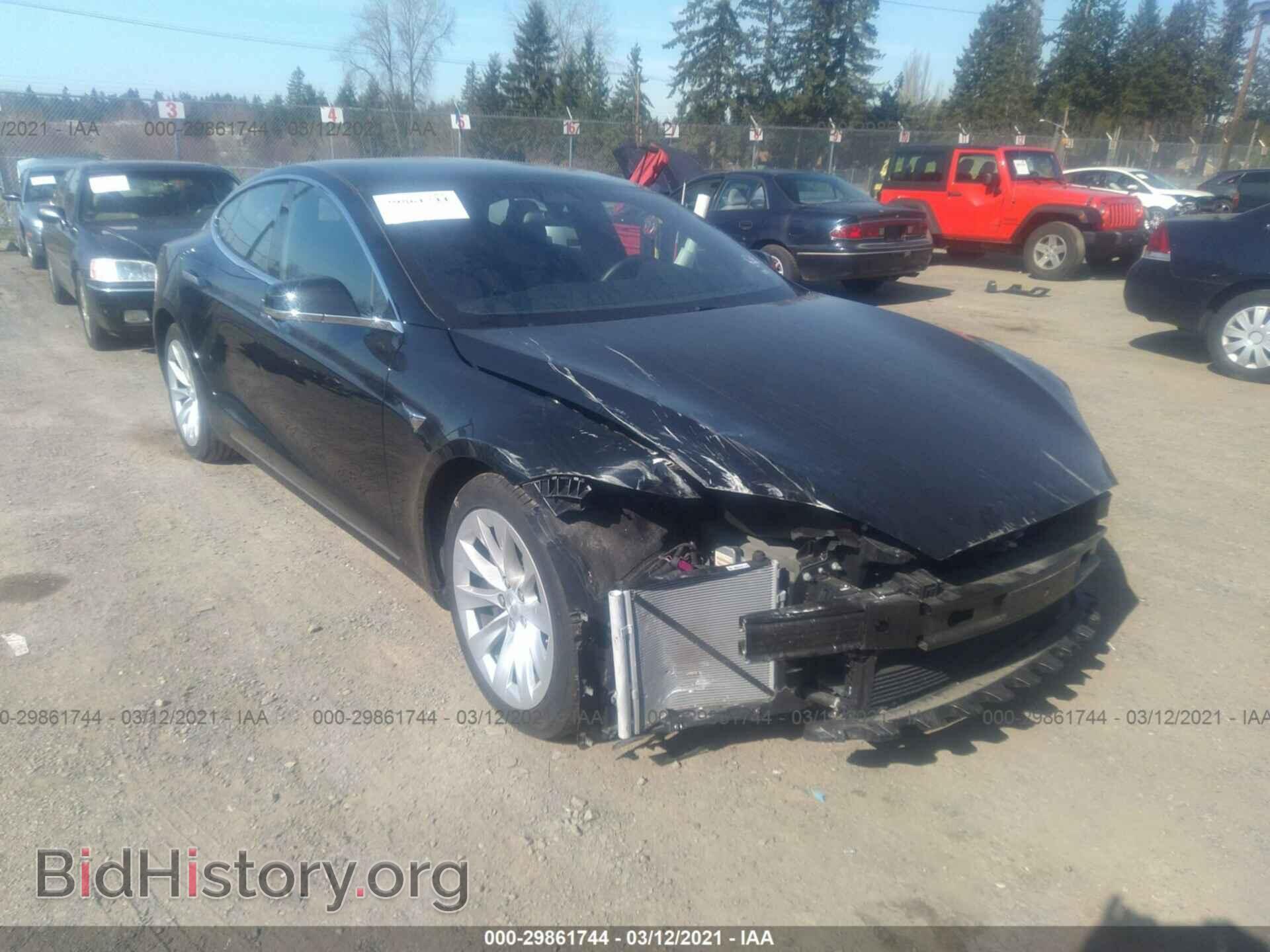 Photo 5YJSA1E26JF293802 - TESLA MODEL S 2018
