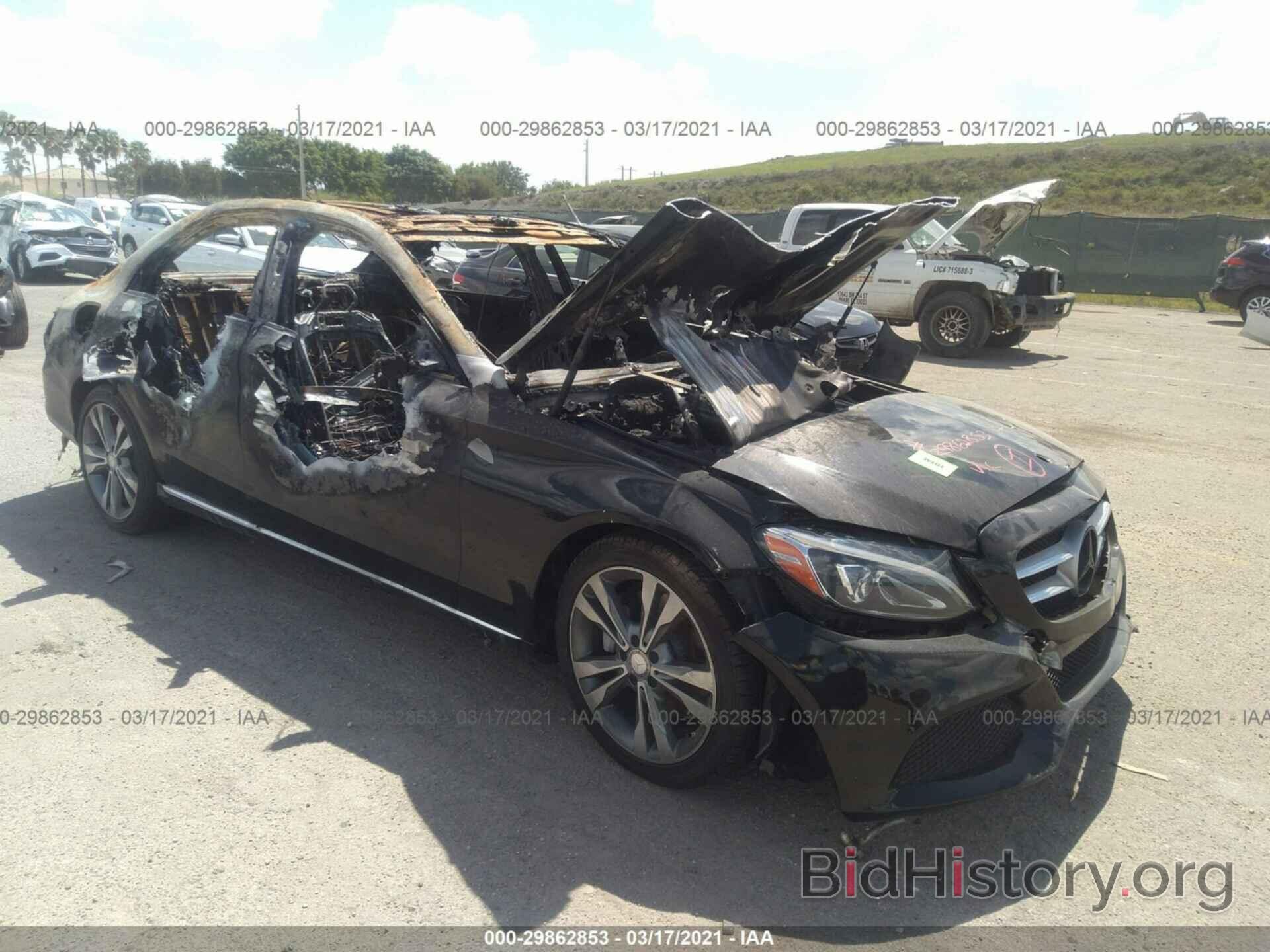 Photo 55SWF4JB3FU054479 - MERCEDES-BENZ C-CLASS 2015