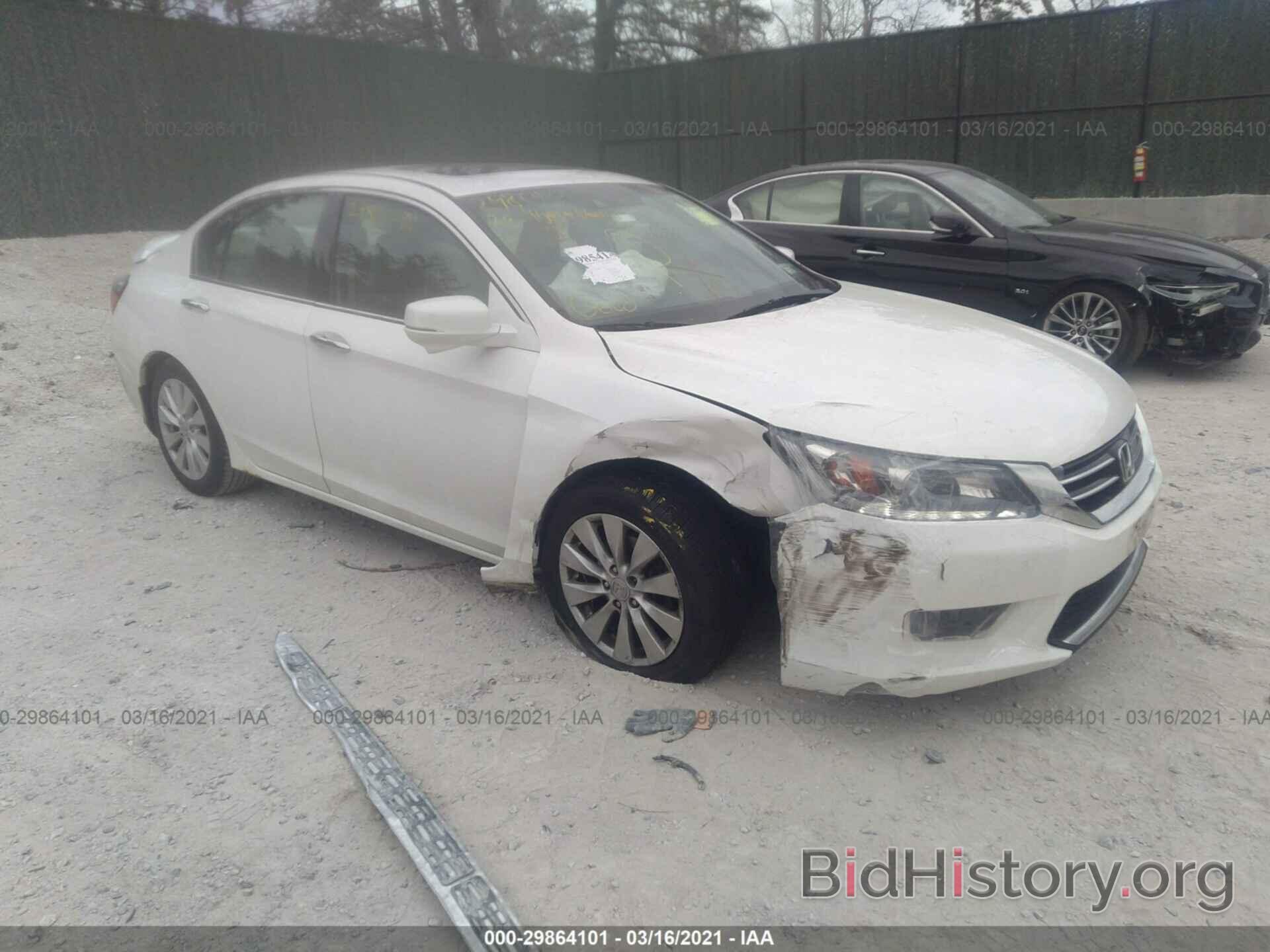 Photo 1HGCR3F8XDA010294 - HONDA ACCORD SDN 2013