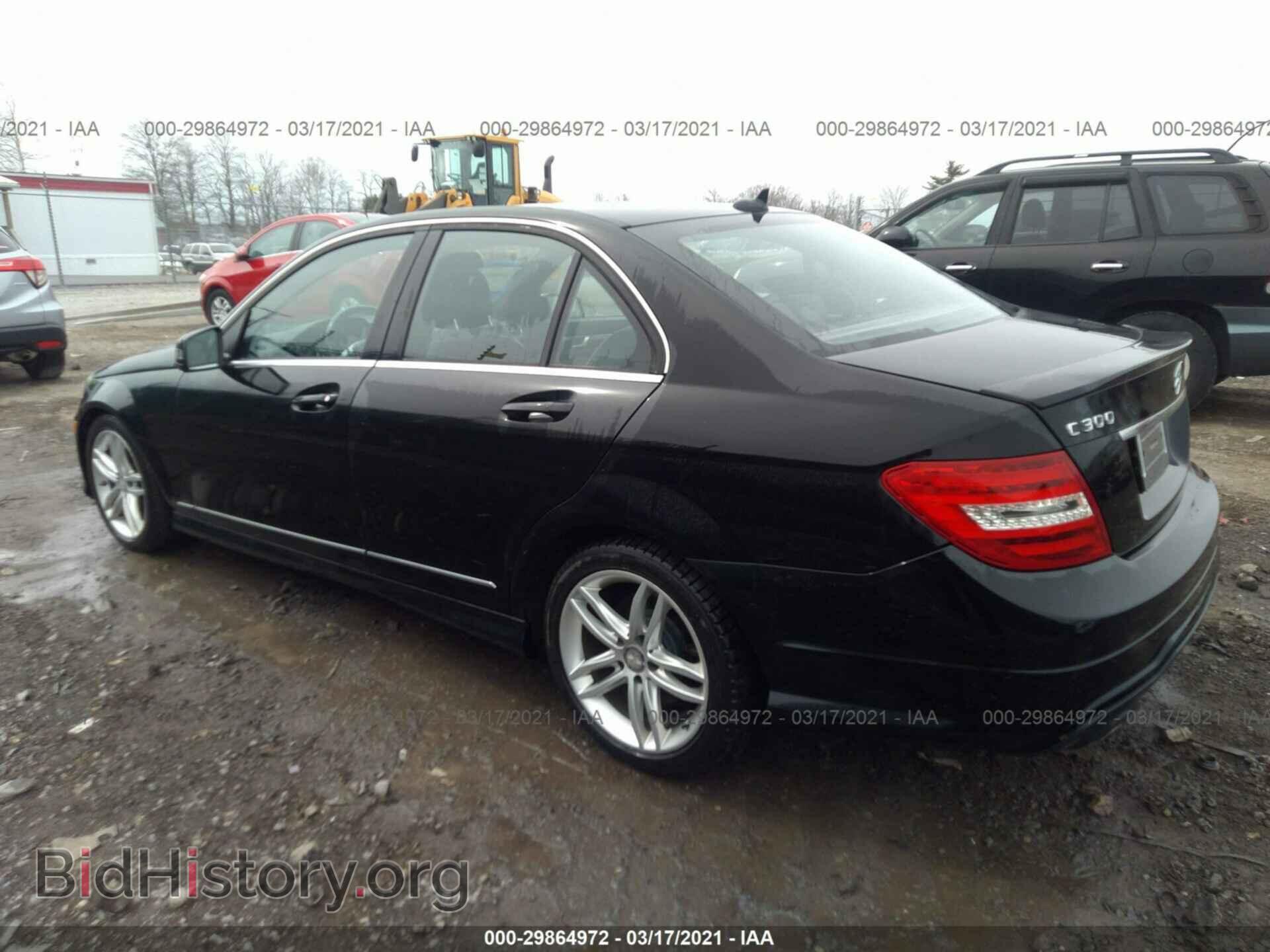 2012 MERCEDES-BENZ C-CLASS - VIN: WDDGF8BB2CR201480 - Фото 3