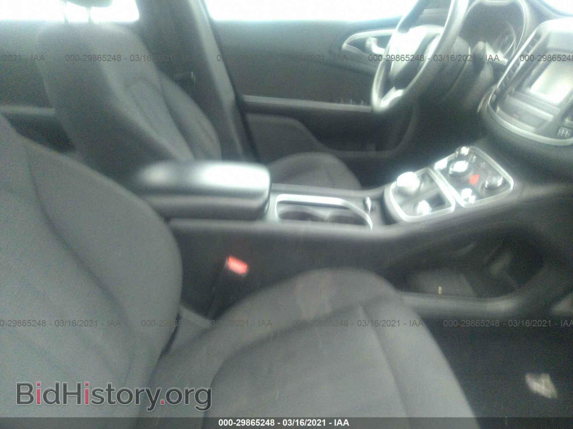2015 CHRYSLER 200 - VIN: 1C3CCCAB8FN738232 - Фото 5