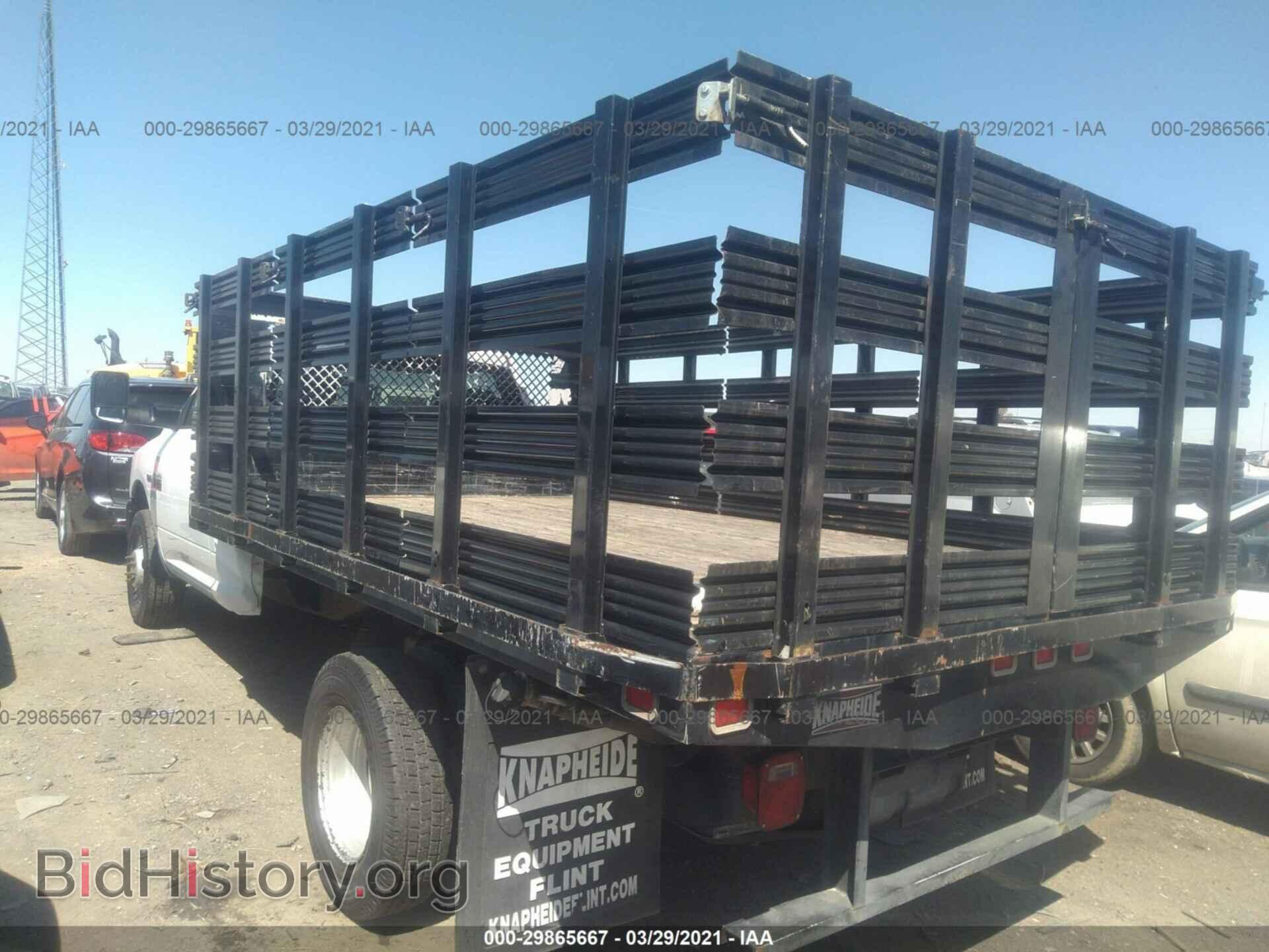 2012 RAM 3500 - VIN: 3C7WDSBTXCG134275 - Фото 3