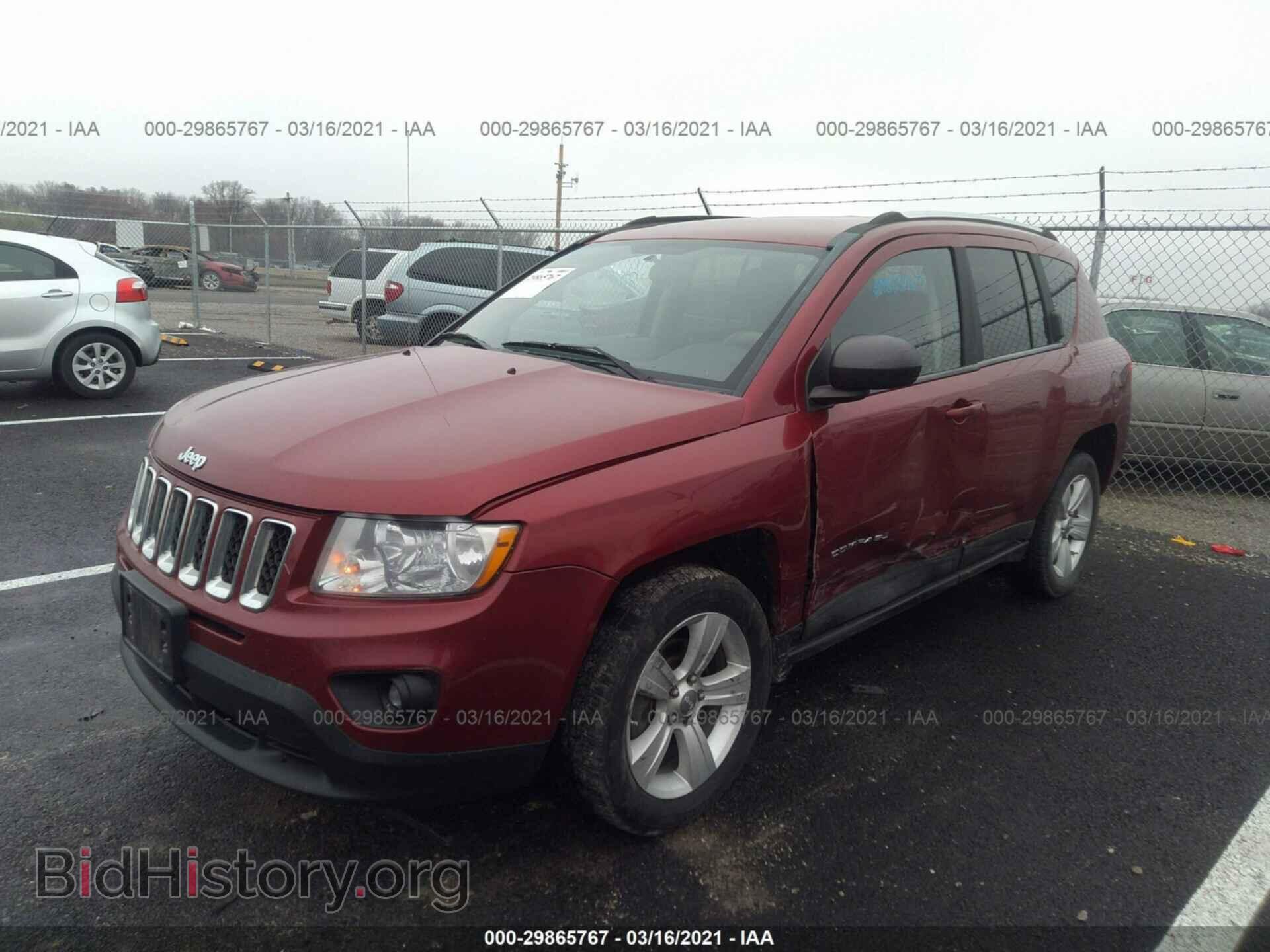 2011 JEEP COMPASS - VIN: 1J4NT1FA3BD139483 - Photo 2