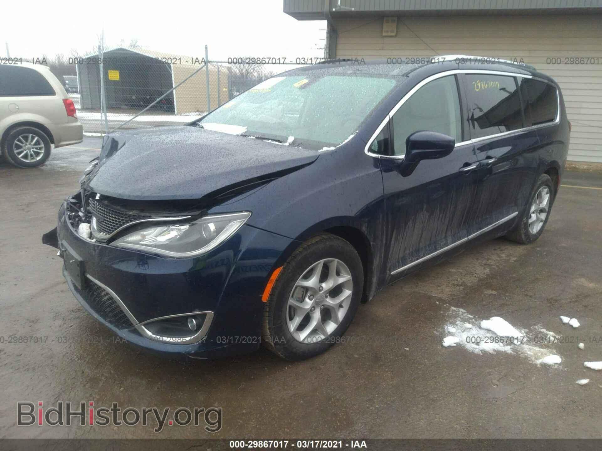 2017 CHRYSLER PACIFICA - VIN: 2C4RC1EG9HR513517 - Фото 2