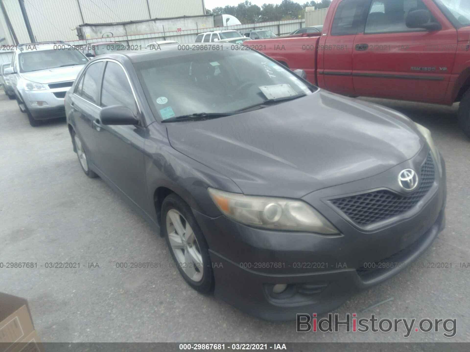 Photo 4T1BF3EK0BU662185 - TOYOTA CAMRY 2011