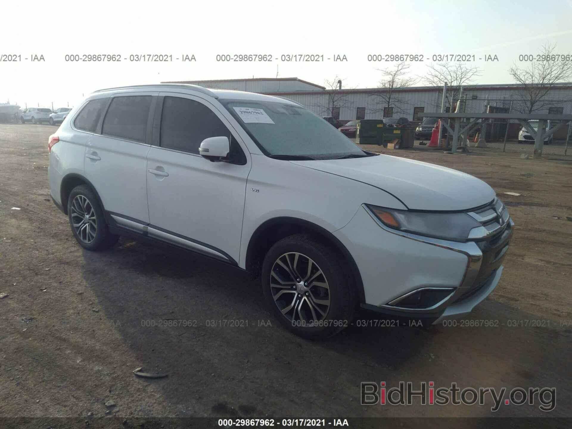 Photo JA4JZ4AX9HZ056937 - MITSUBISHI OUTLANDER 2017