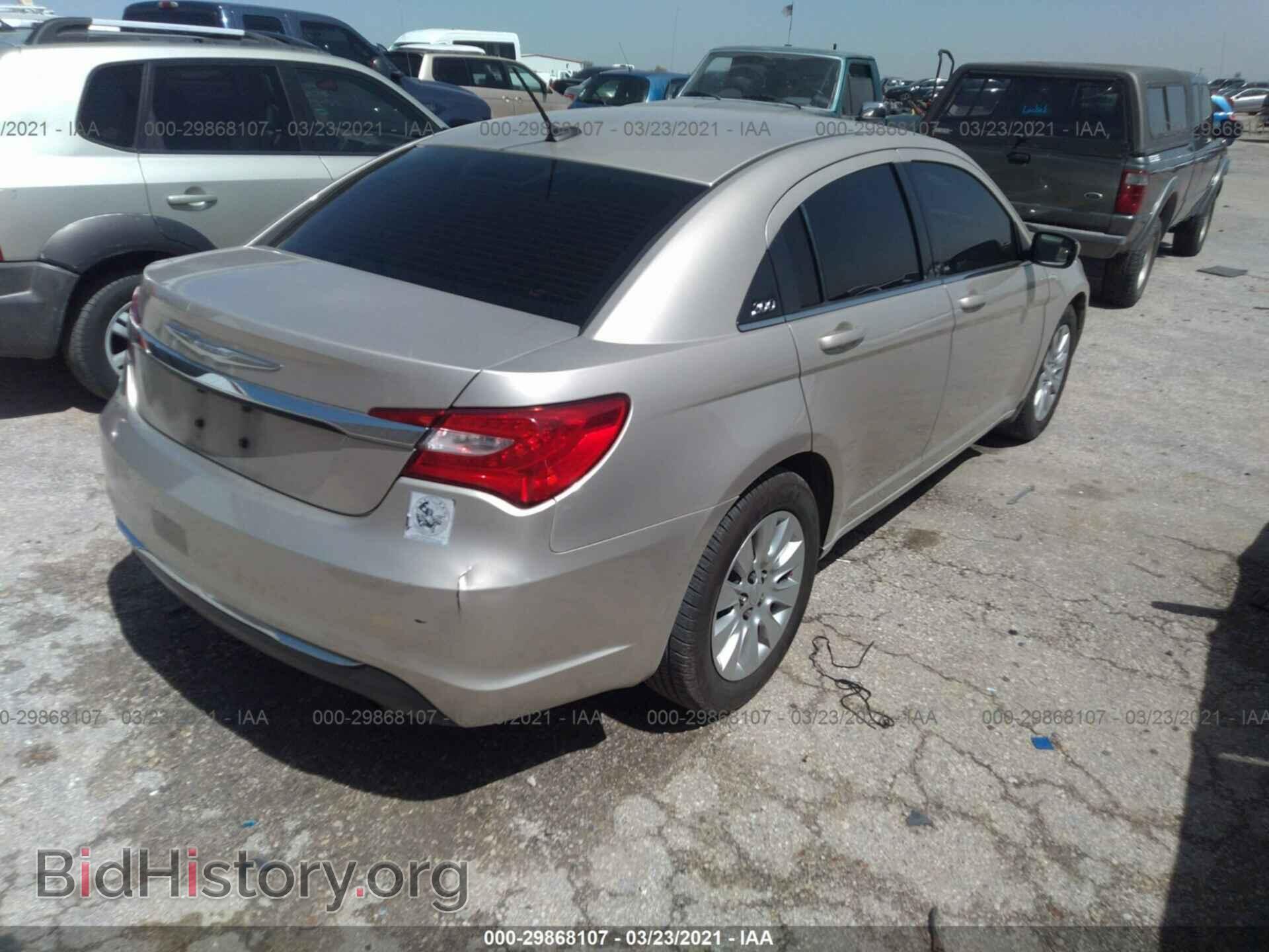 2014 CHRYSLER 200 - VIN: 1C3CCBAB4EN205755 - Фото 4