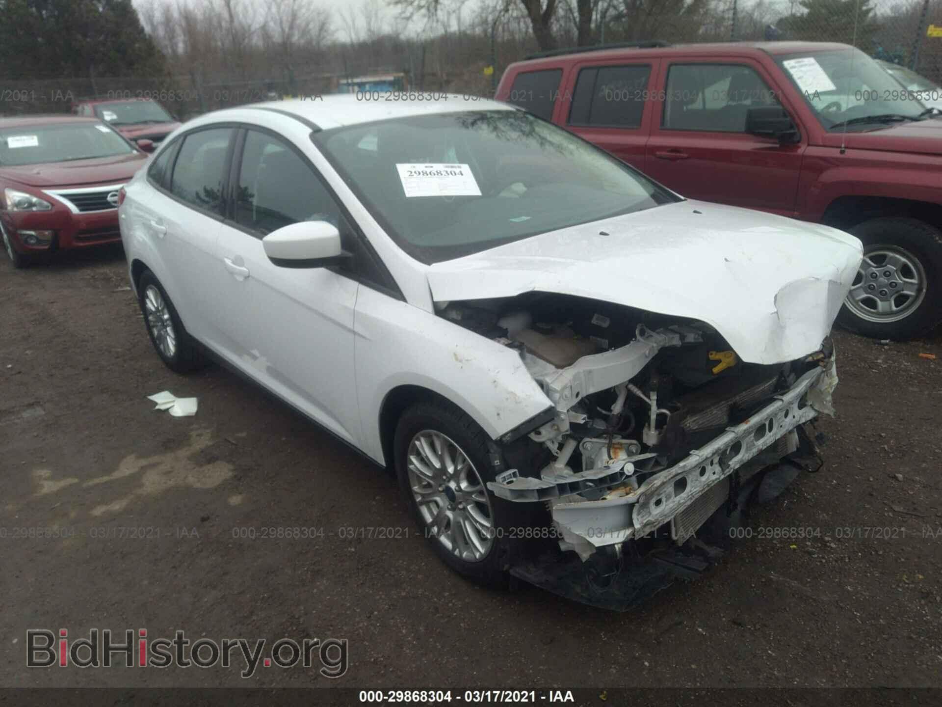 Фотография 1FAHP3F21CL395355 - FORD FOCUS 2012