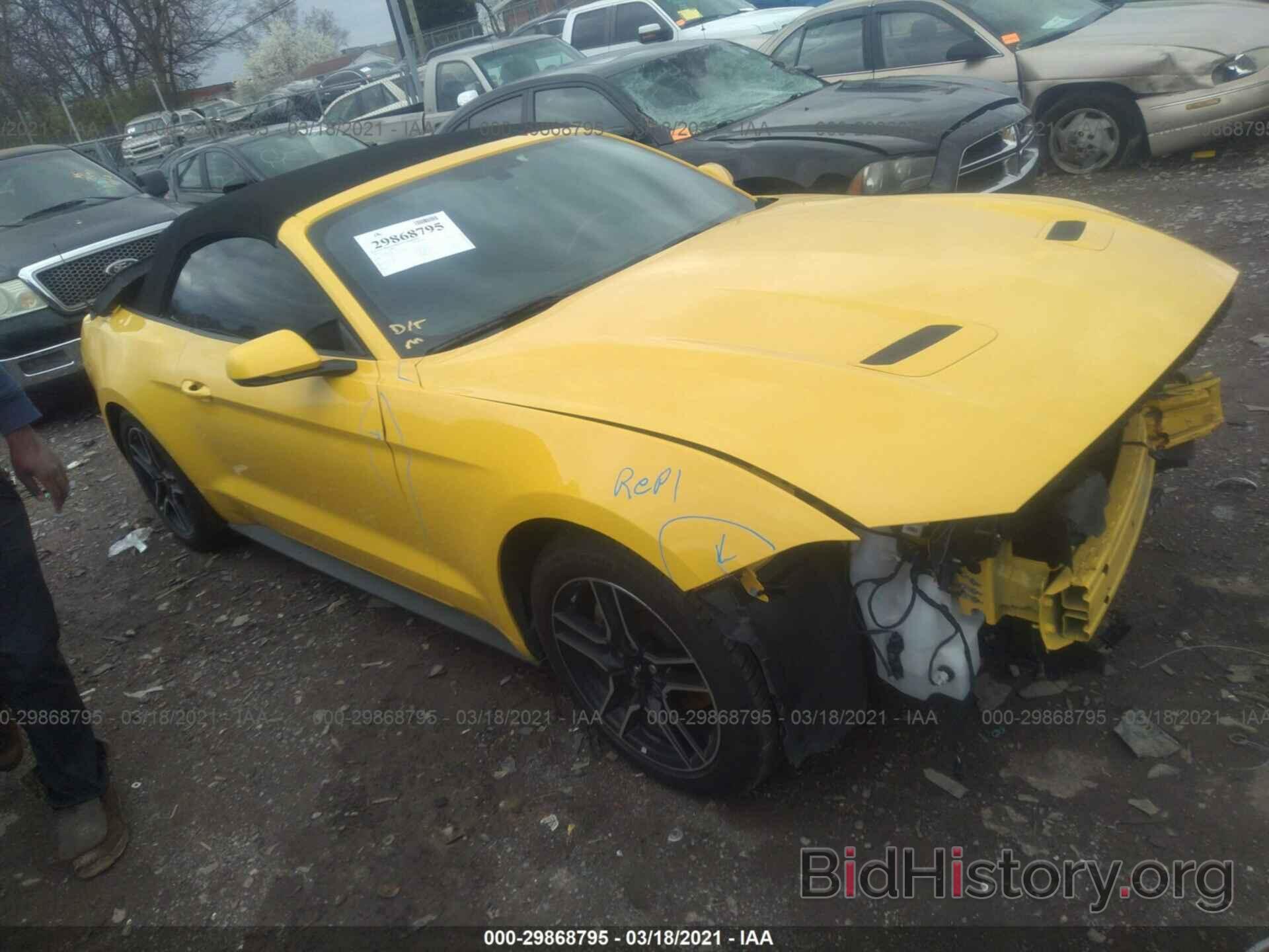 Photo 1FATP8UH4J5156981 - FORD MUSTANG 2018