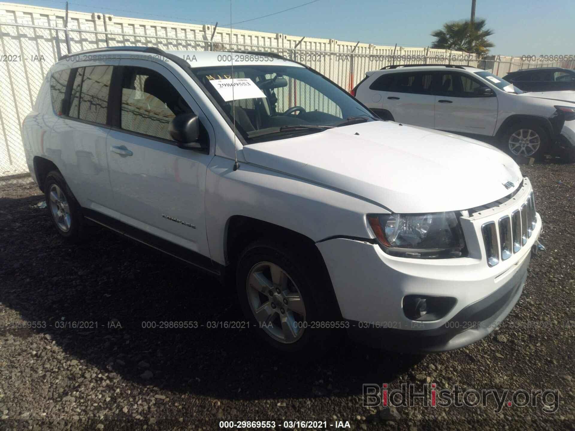 Фотография 1C4NJCBA4ED925598 - JEEP COMPASS 2014