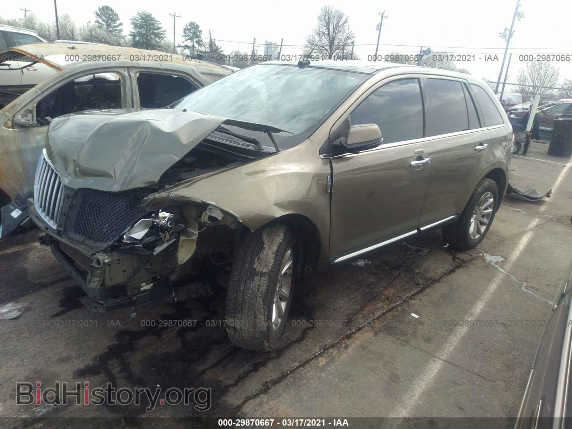 2013 LINCOLN MKX - VIN: 2LMDJ6JK2DBL10267 - Photo 2
