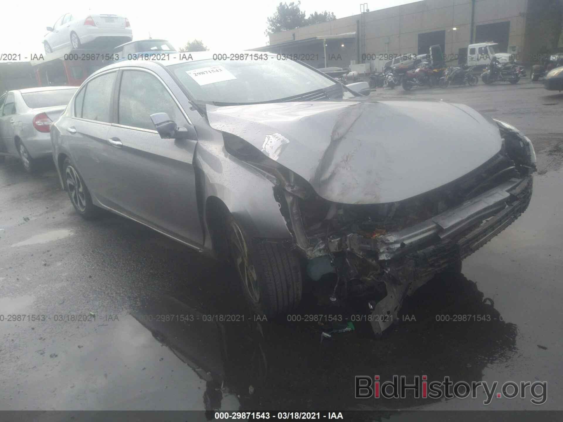 Photo 1HGCR2F76HA228059 - HONDA ACCORD SEDAN 2017