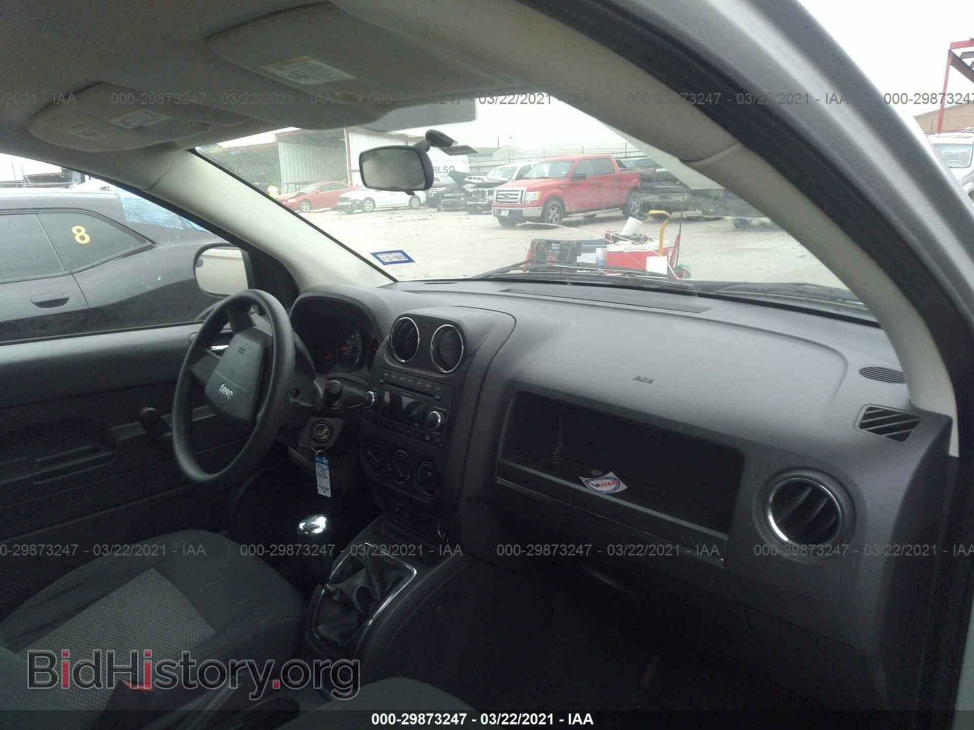 2009 JEEP COMPASS - VIN: 1J4FT47B49D208463 - Фото 5