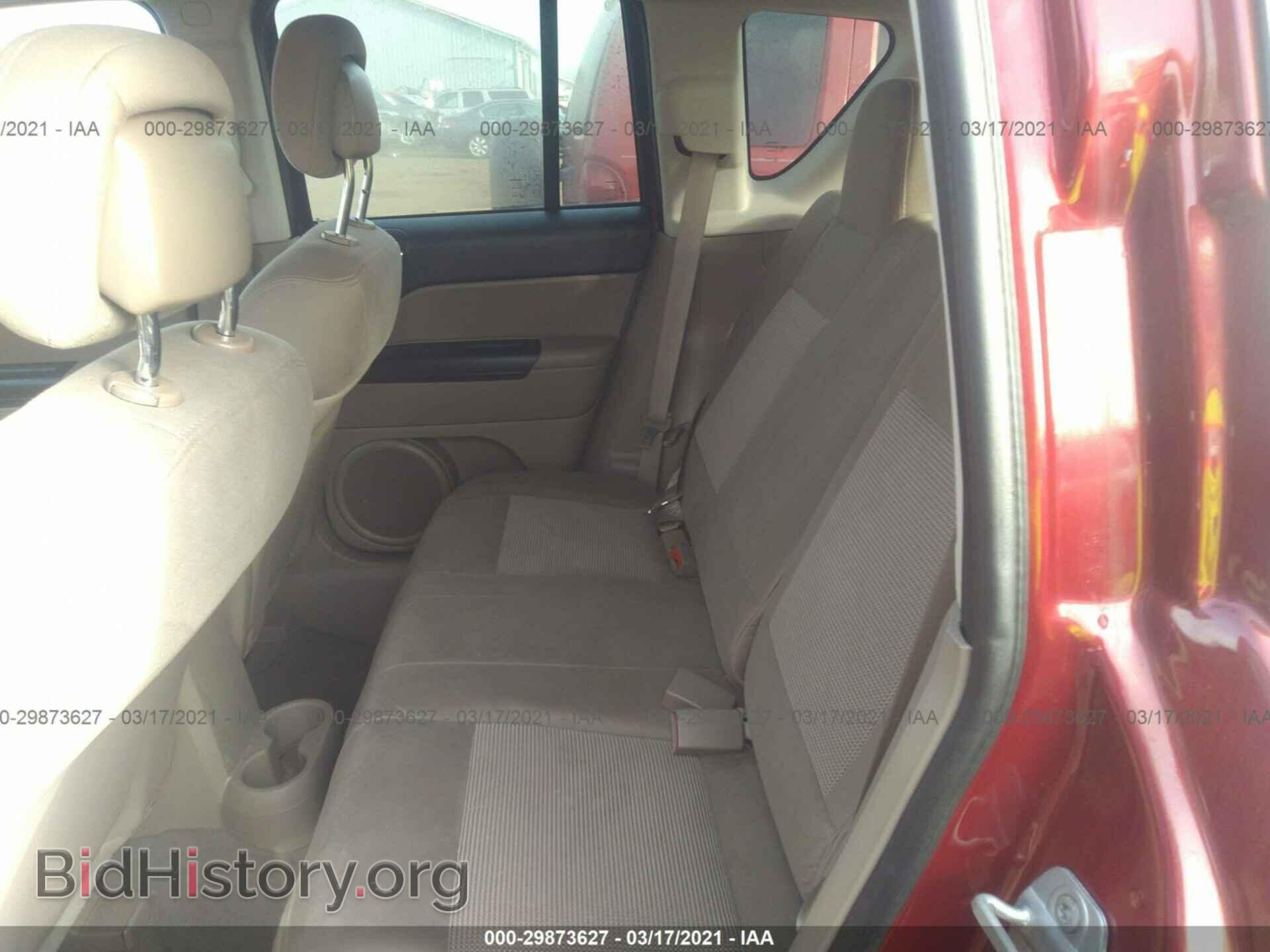 2011 JEEP COMPASS - VIN: 1J4NT1FA7BD165732 - Фото 8