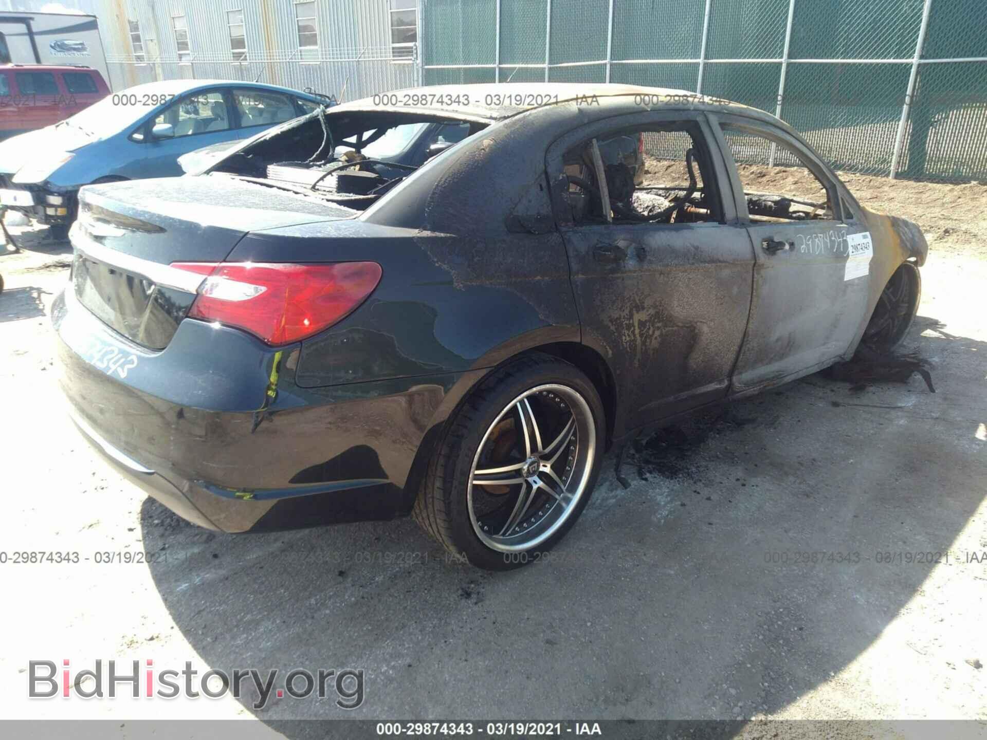 2012 CHRYSLER 200 - VIN: 1C3CCBBG4CN277305 - Photo 4