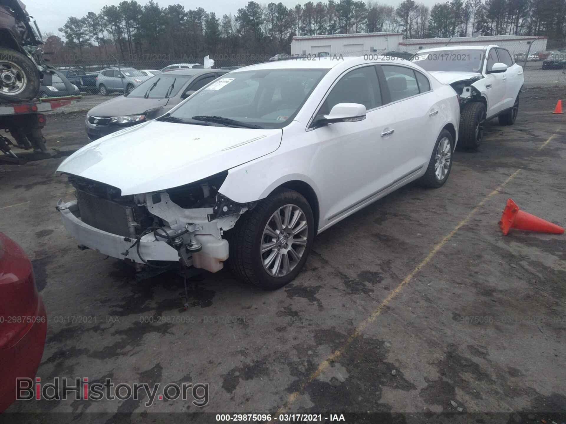 2013 BUICK LACROSSE - VIN: 1G4GC5E38DF290007 - Фото 2