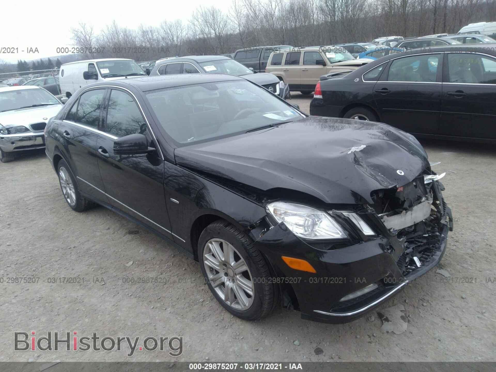 Photo WDDHF8JB8CA555735 - MERCEDES-BENZ E-CLASS 2012