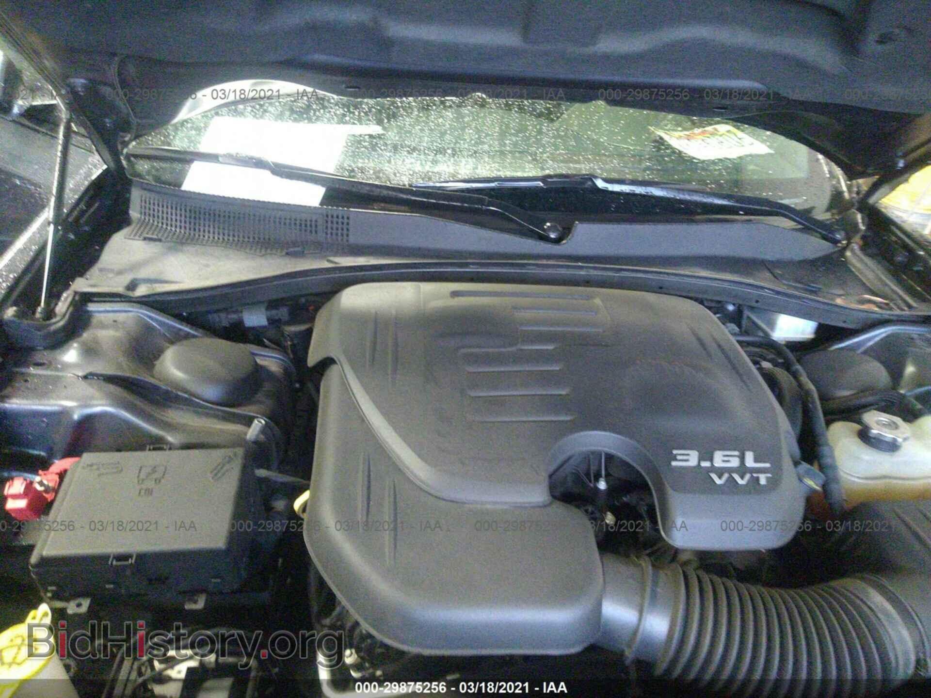 2018 CHRYSLER 300 - VIN: 2C3CCAGG7JH267909 - Фото 10