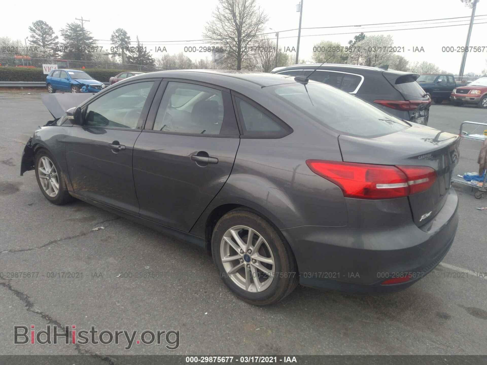 2017 FORD FOCUS - VIN: 1FADP3F26HL242511 - Фото 3
