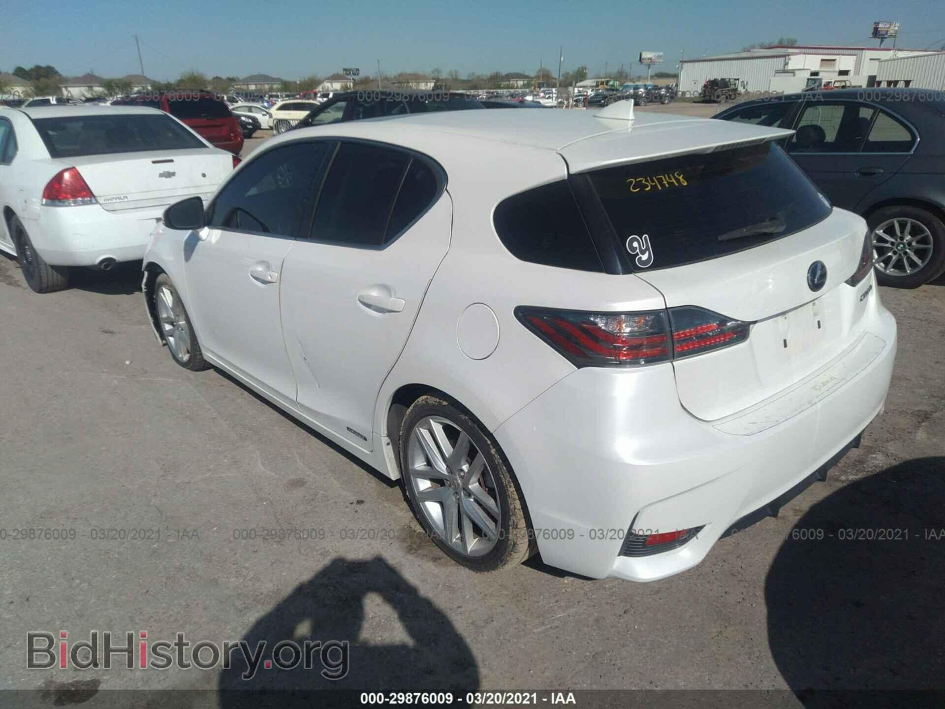2014 LEXUS CT 200H - VIN: JTHKD5BH4E2198721 - Photo 3