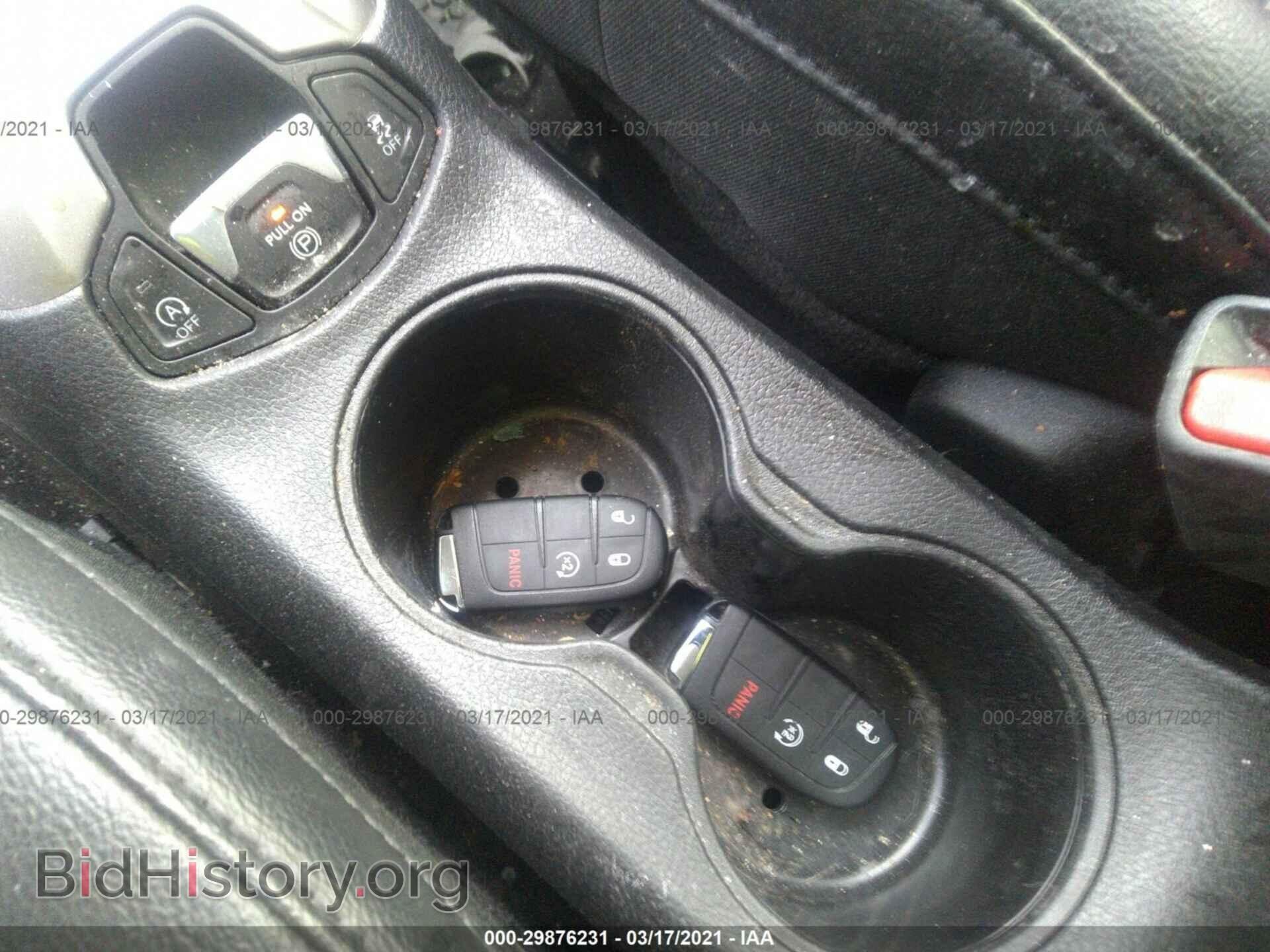 2017 JEEP COMPASS - VIN: 3C4NJDBBXHT650896 - Photo 11